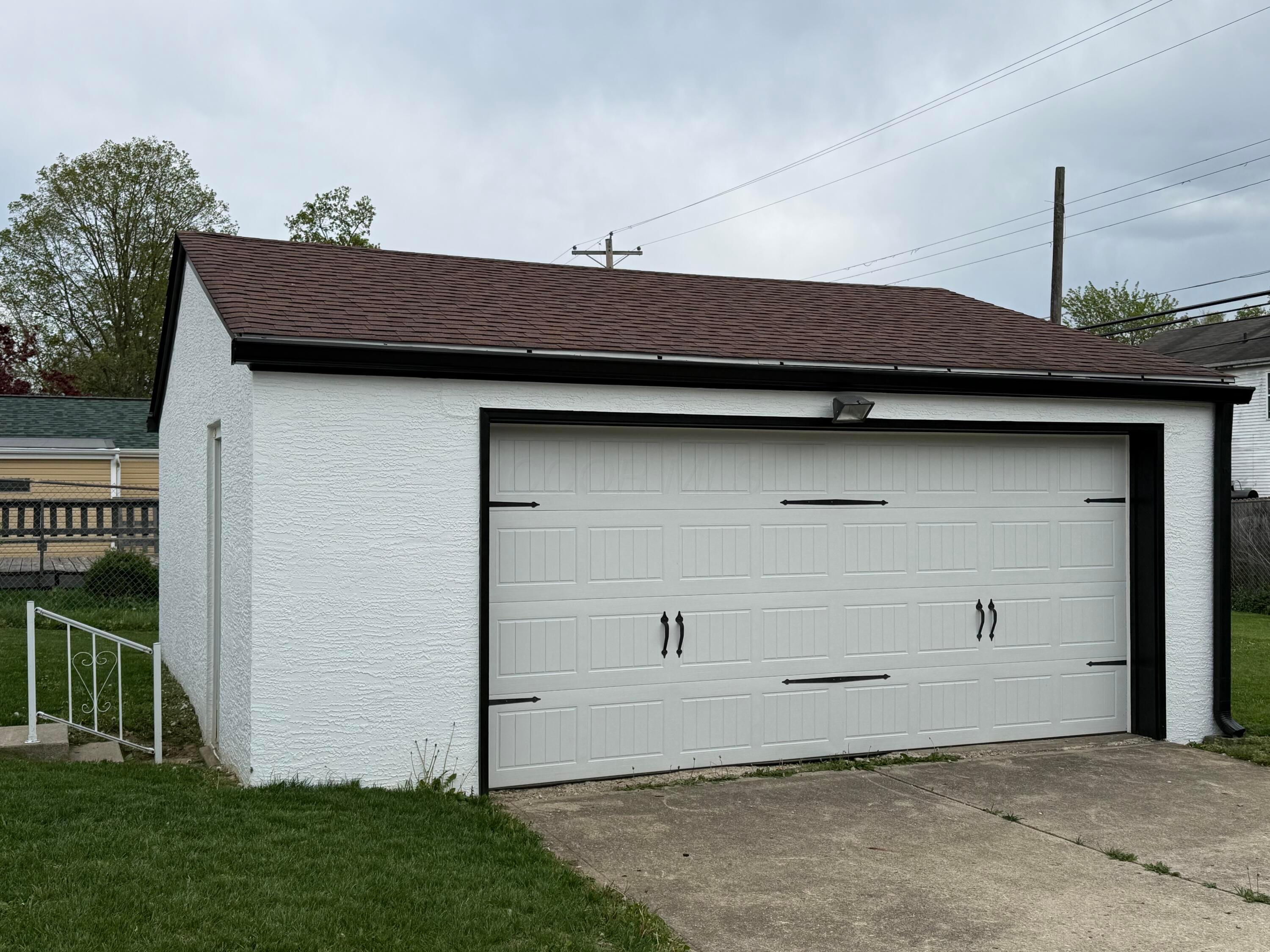 2691 Maplewood Drive
