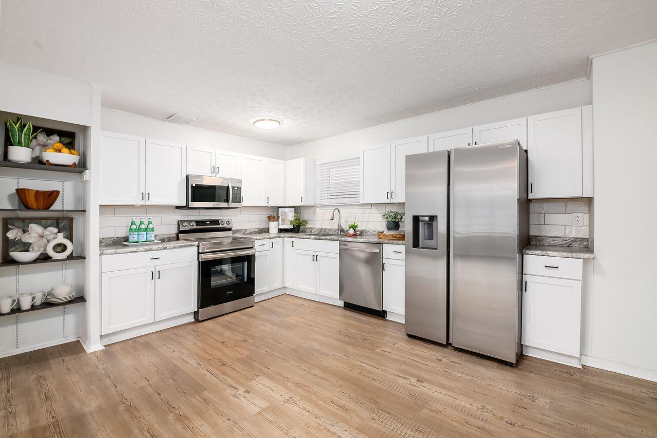 3835 Fayette Drive
