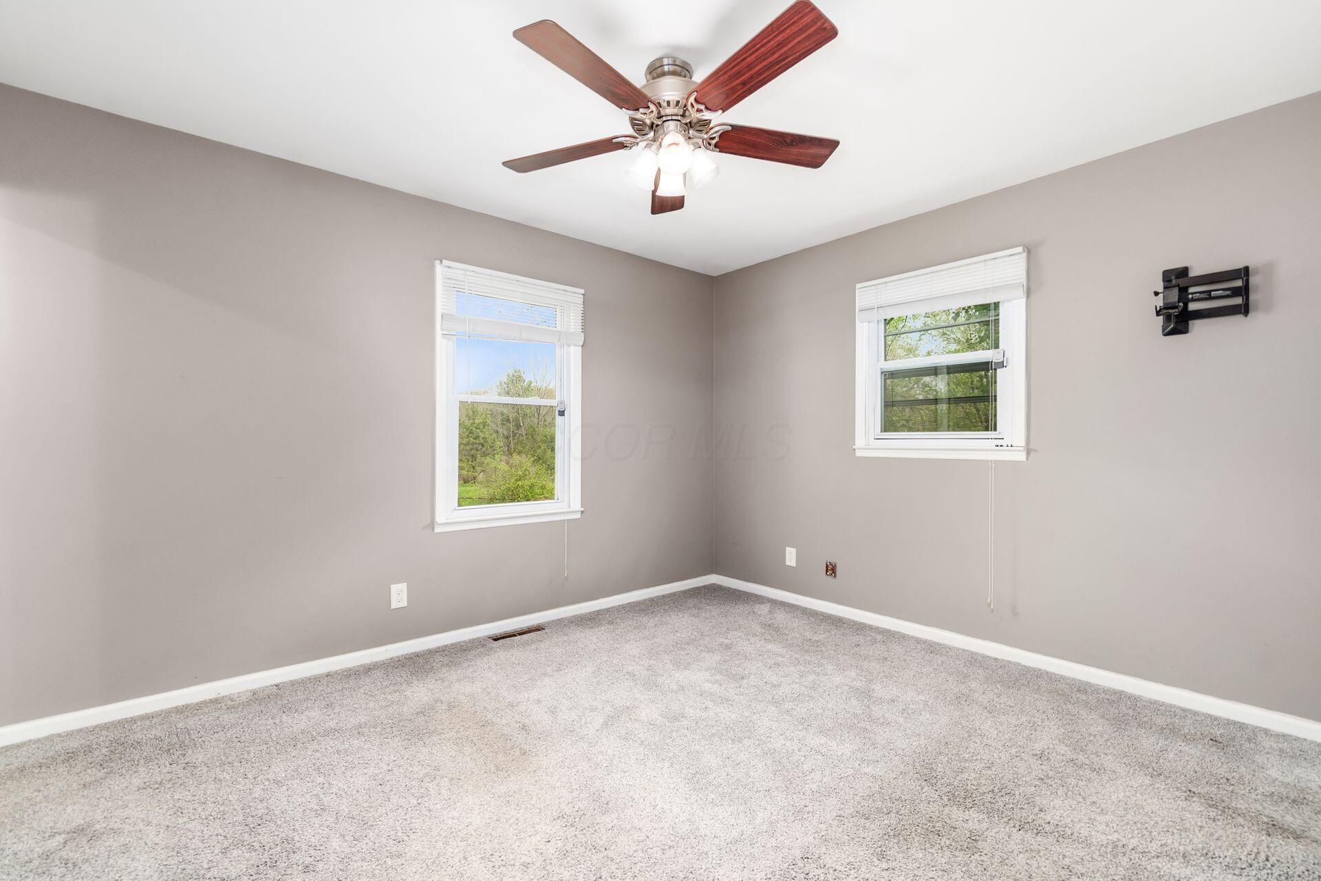 15715 E State Route 37