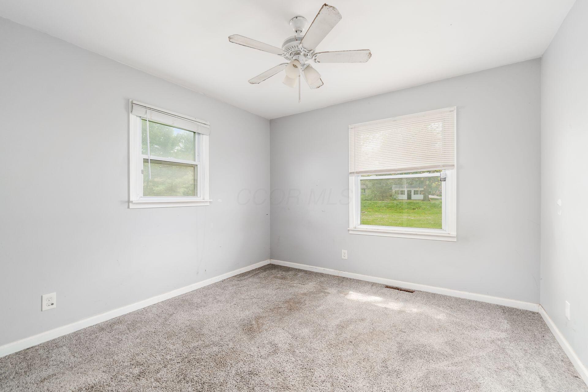 15715 E State Route 37