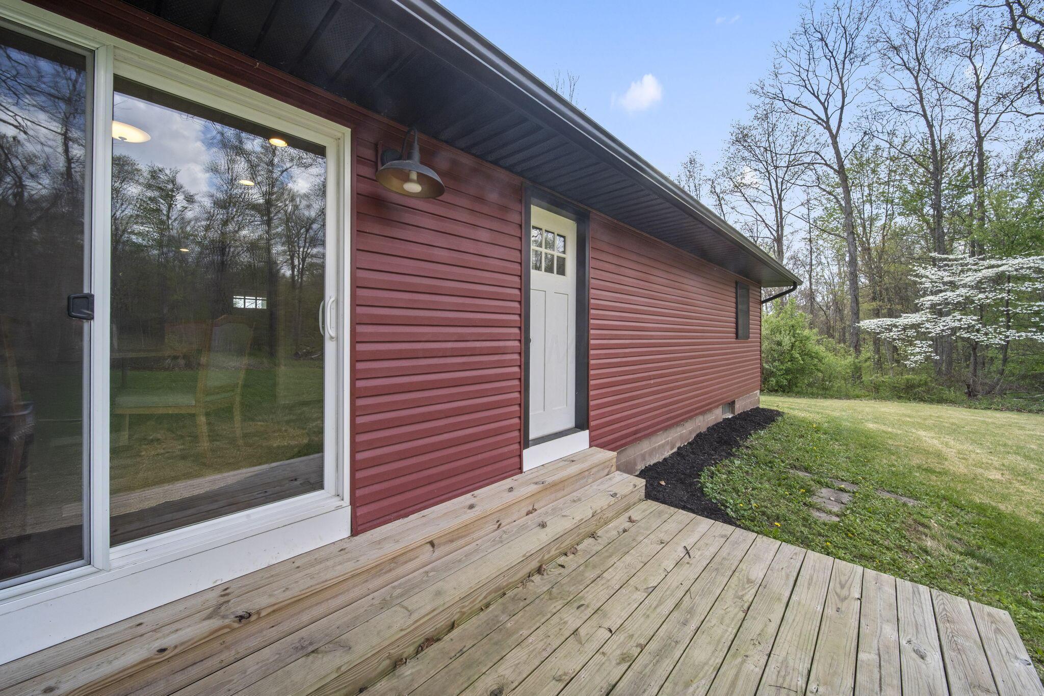 545 N County Line Road