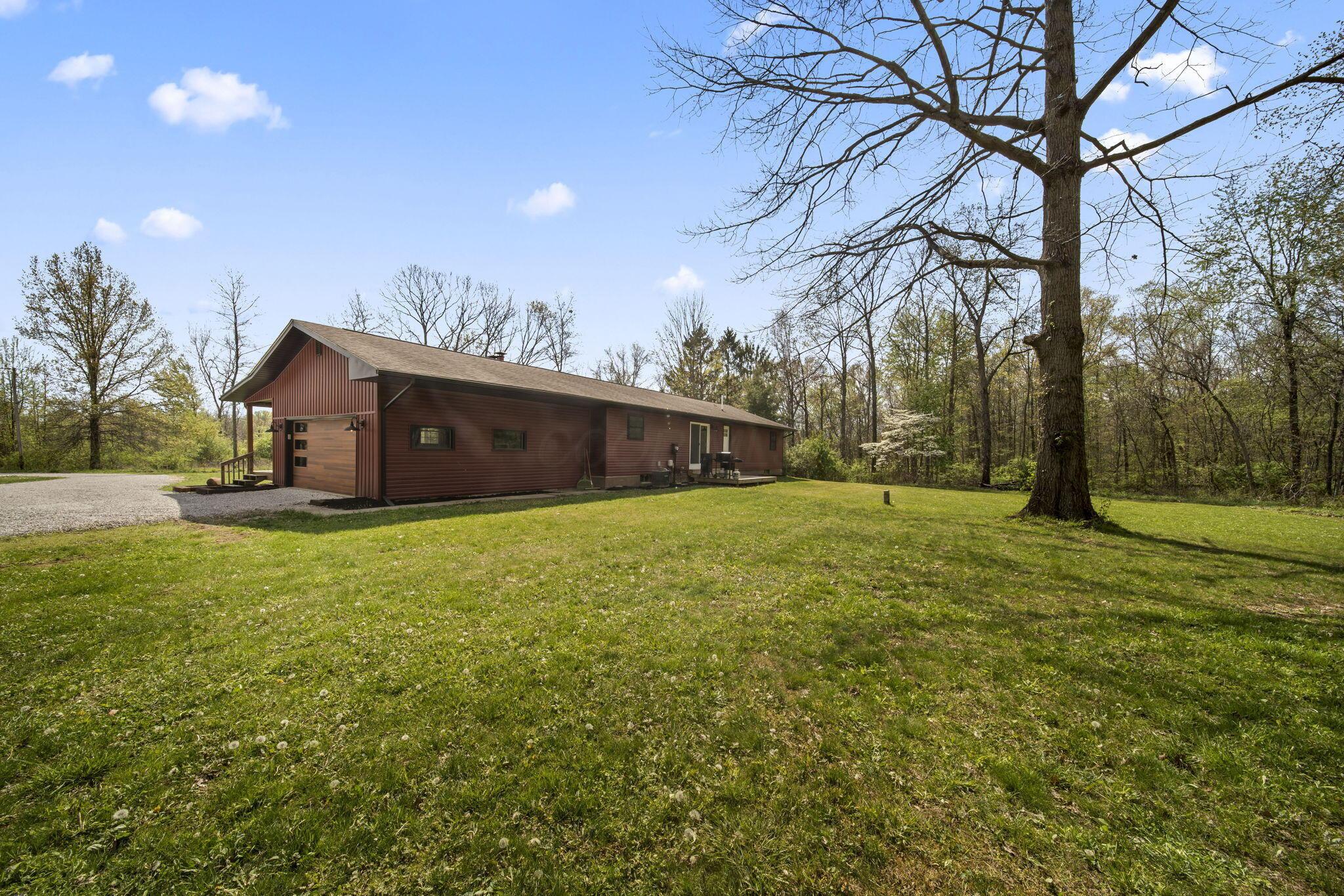 545 N County Line Road