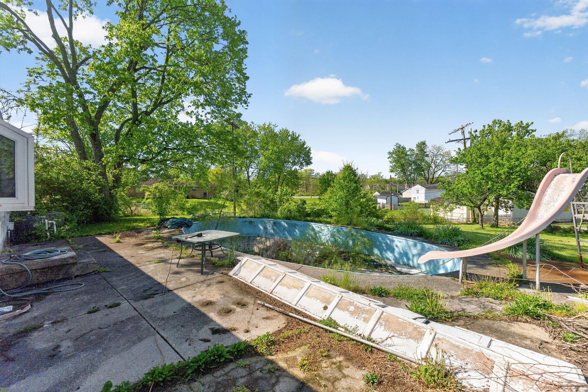 3937 Lexmont Road S