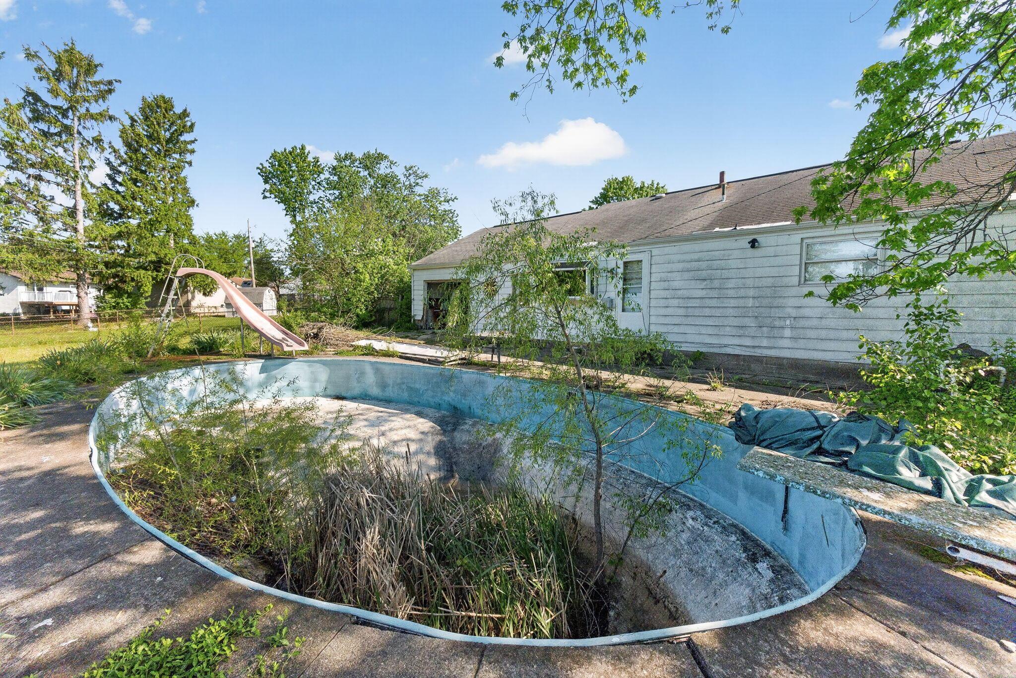 3937 Lexmont Road S