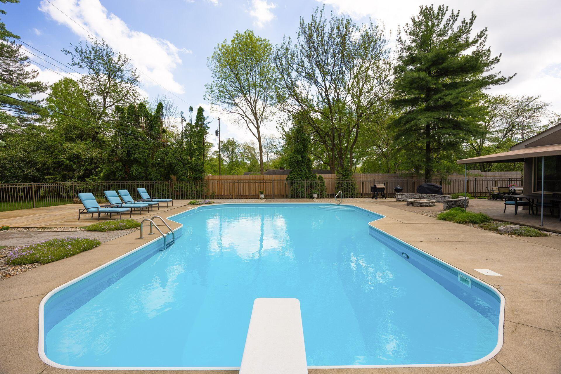 4994 Henderson Heights Road