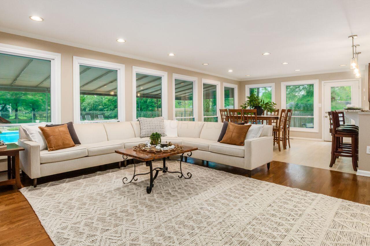 4994 Henderson Heights Road