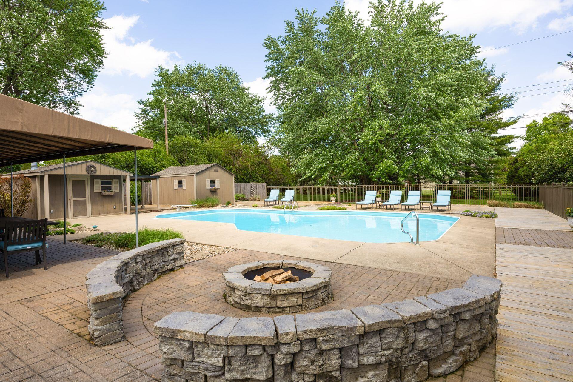 4994 Henderson Heights Road