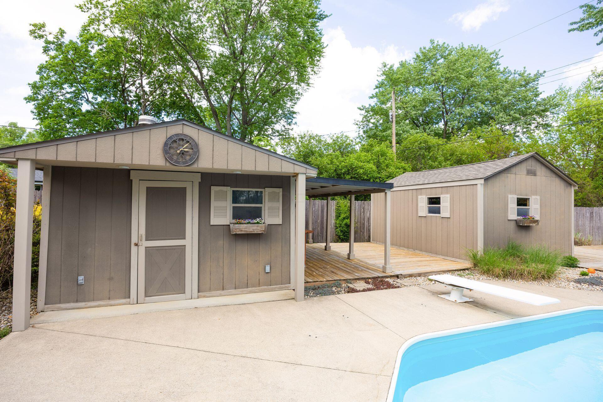4994 Henderson Heights Road