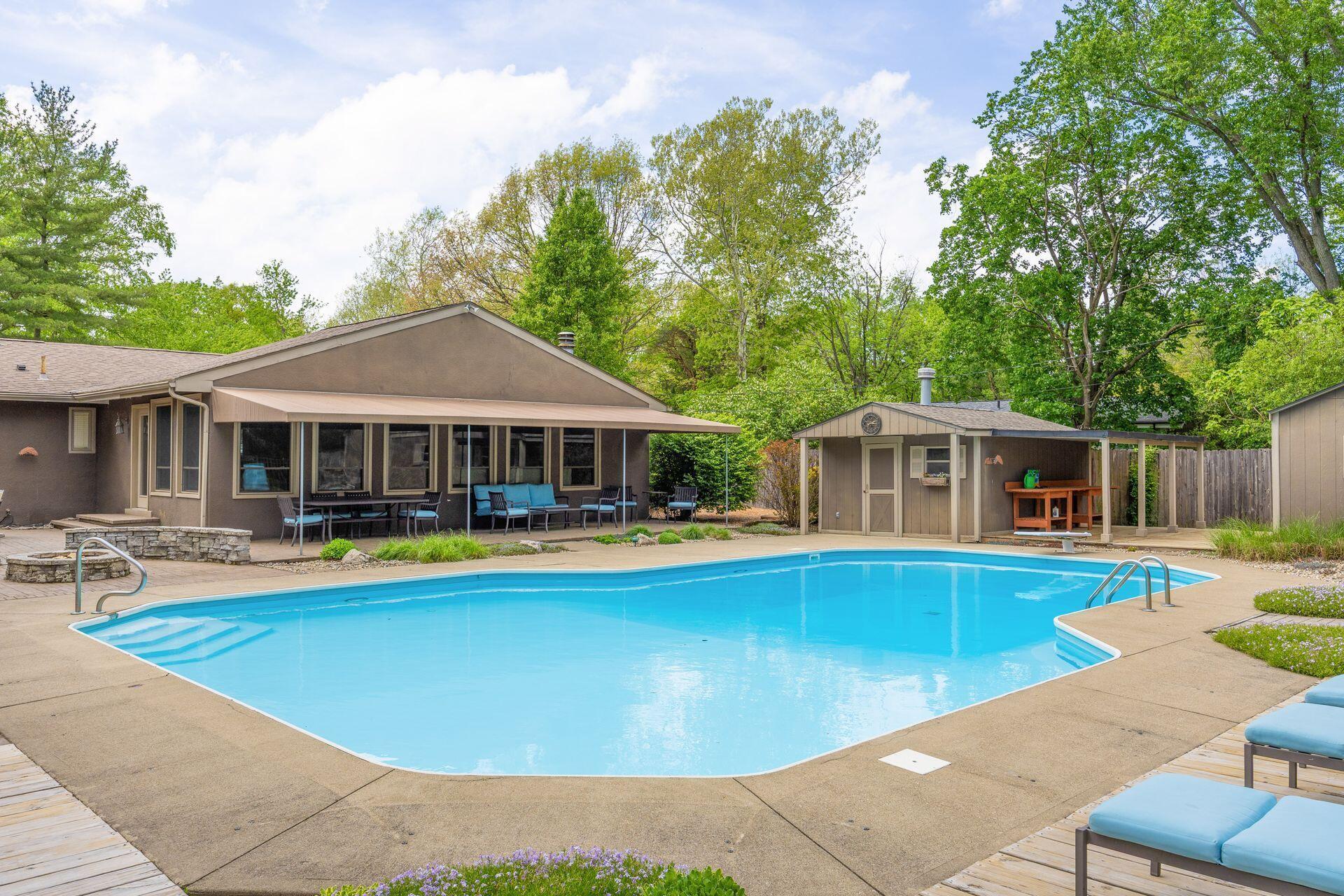 4994 Henderson Heights Road