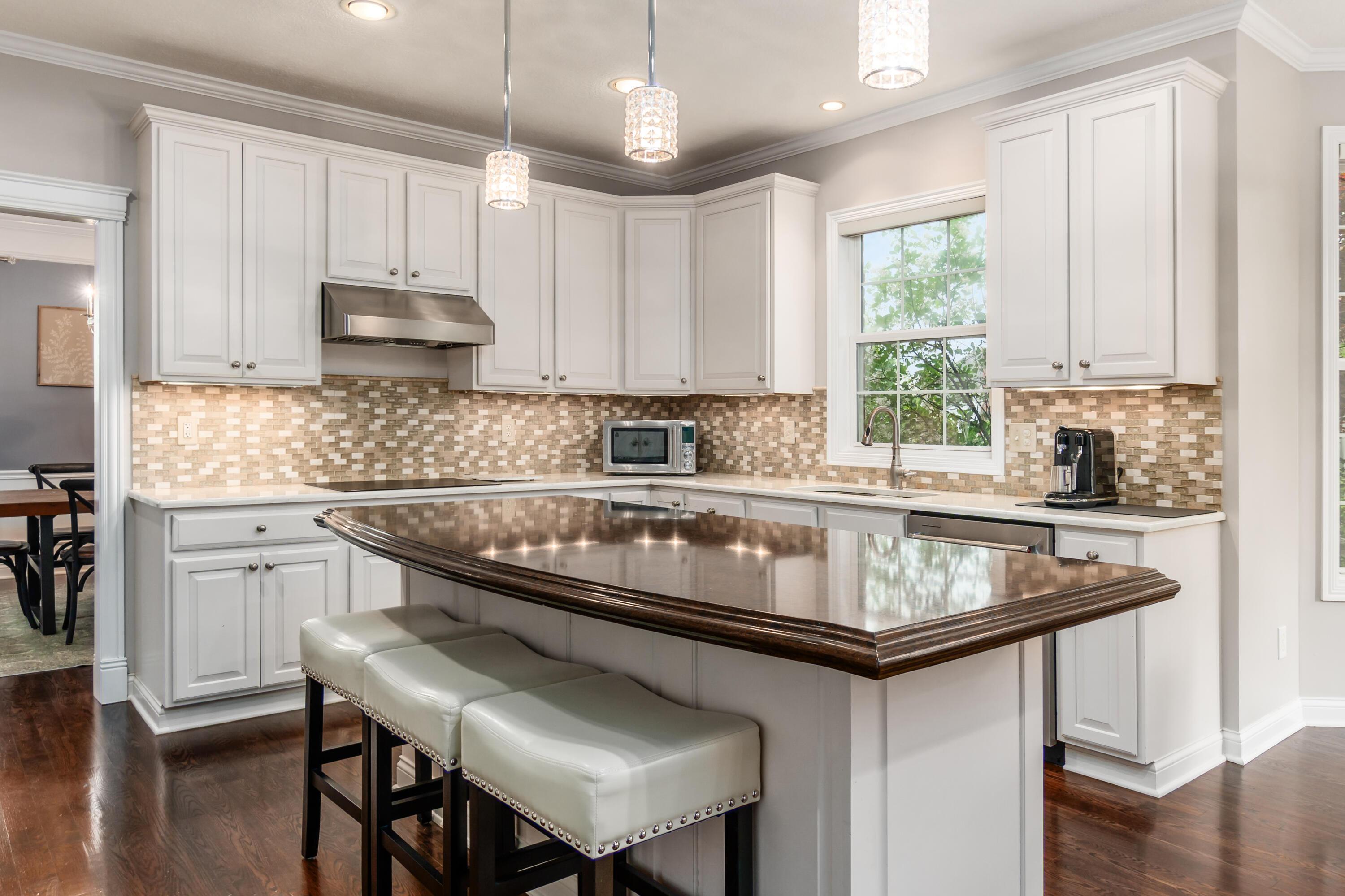 7158 Tumblebrook Drive