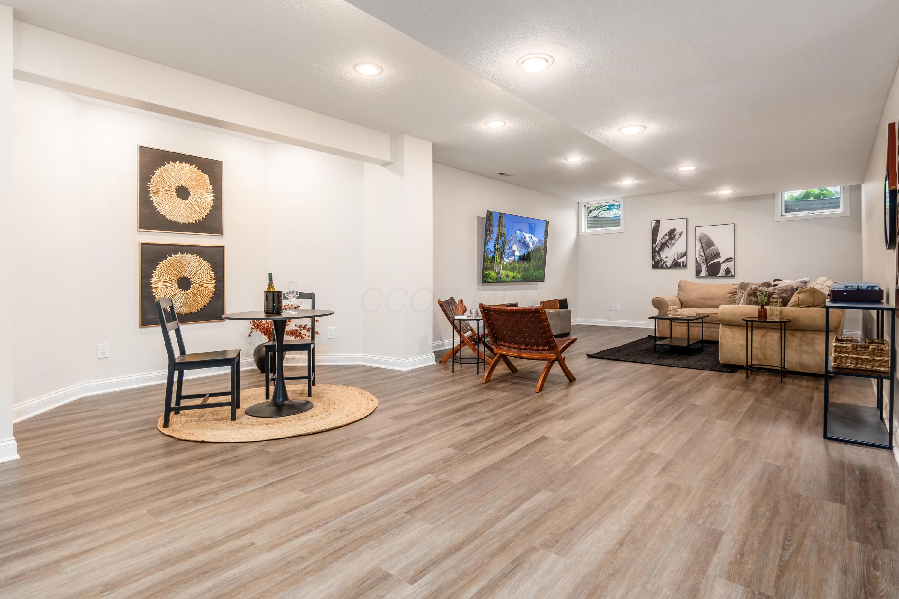 7158 Tumblebrook Drive
