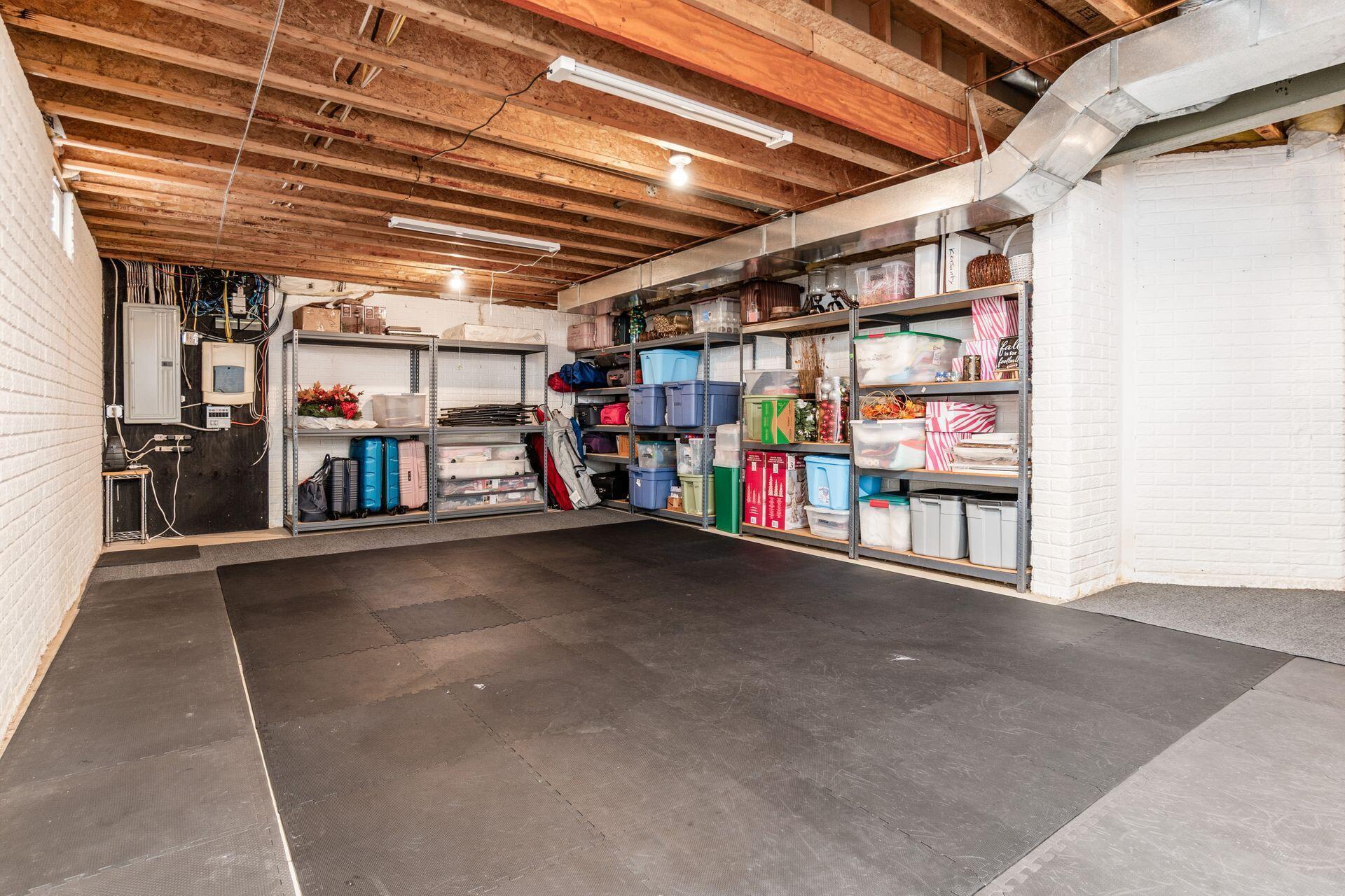 7439 Sand Spurrey Court