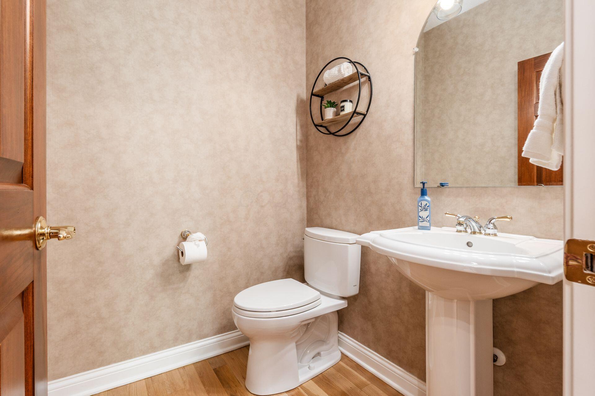 7439 Sand Spurrey Court