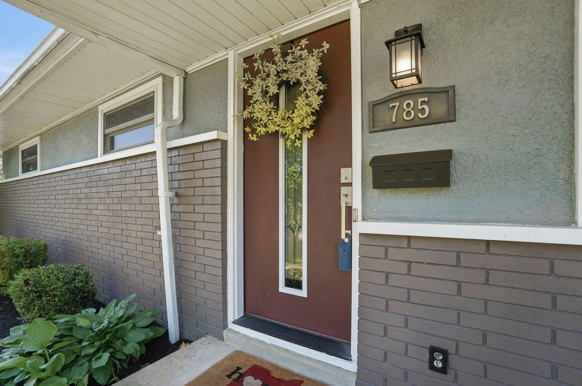 785 Island Court