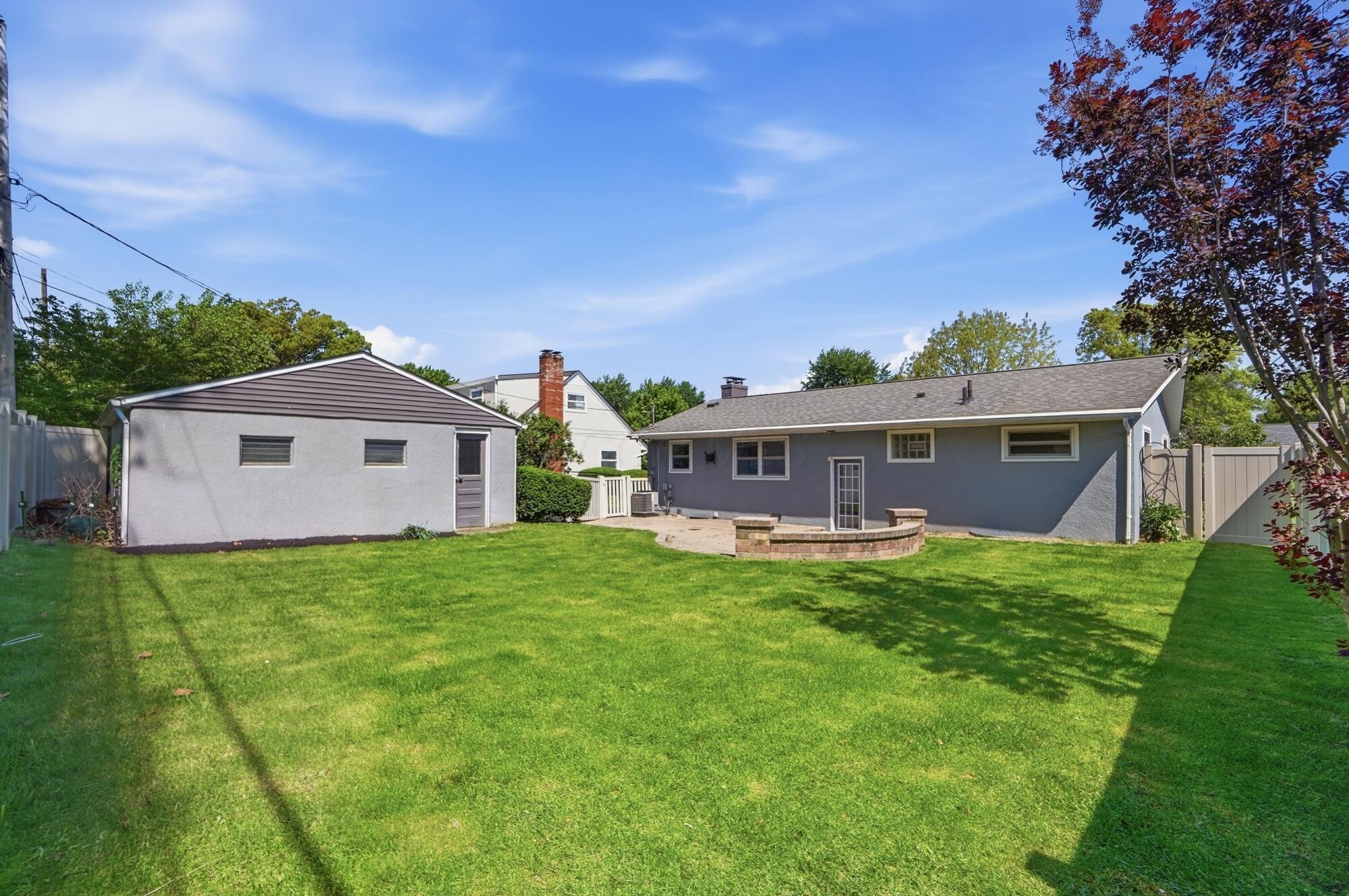 785 Island Court