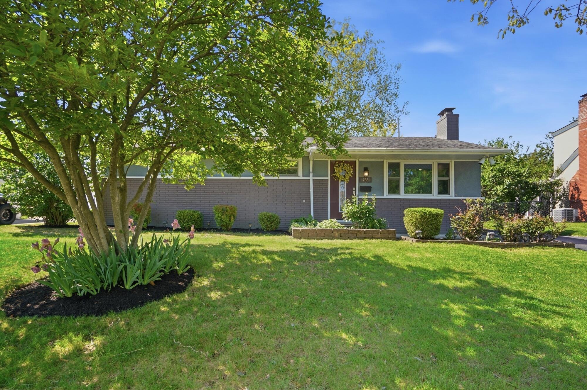 785 Island Court