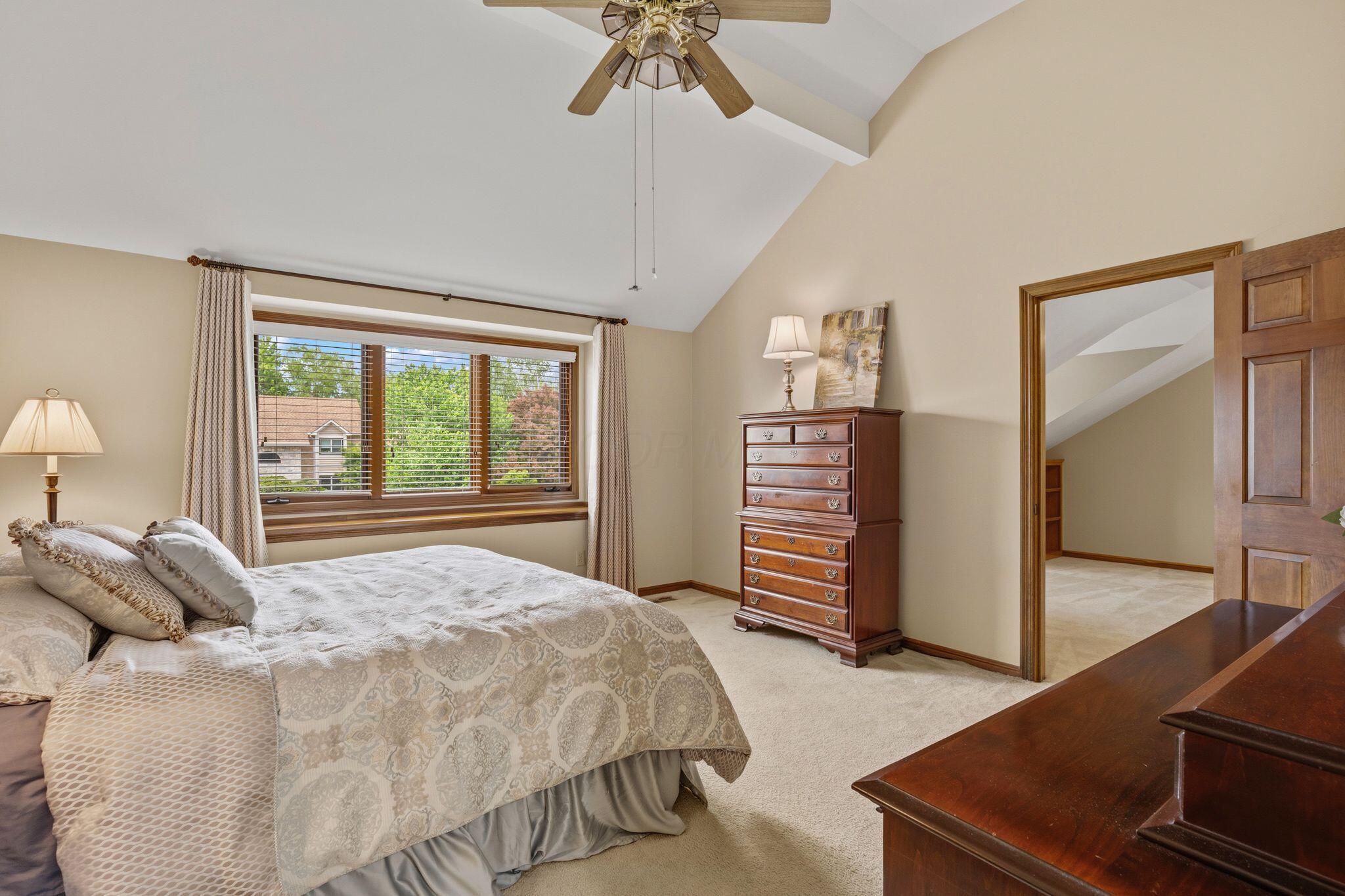 1067 Weatherwood Court