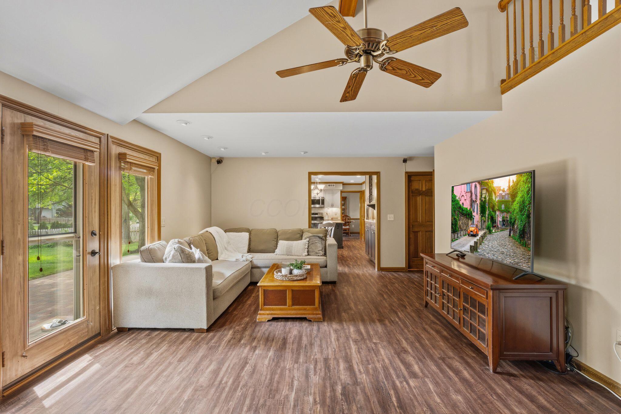 1067 Weatherwood Court