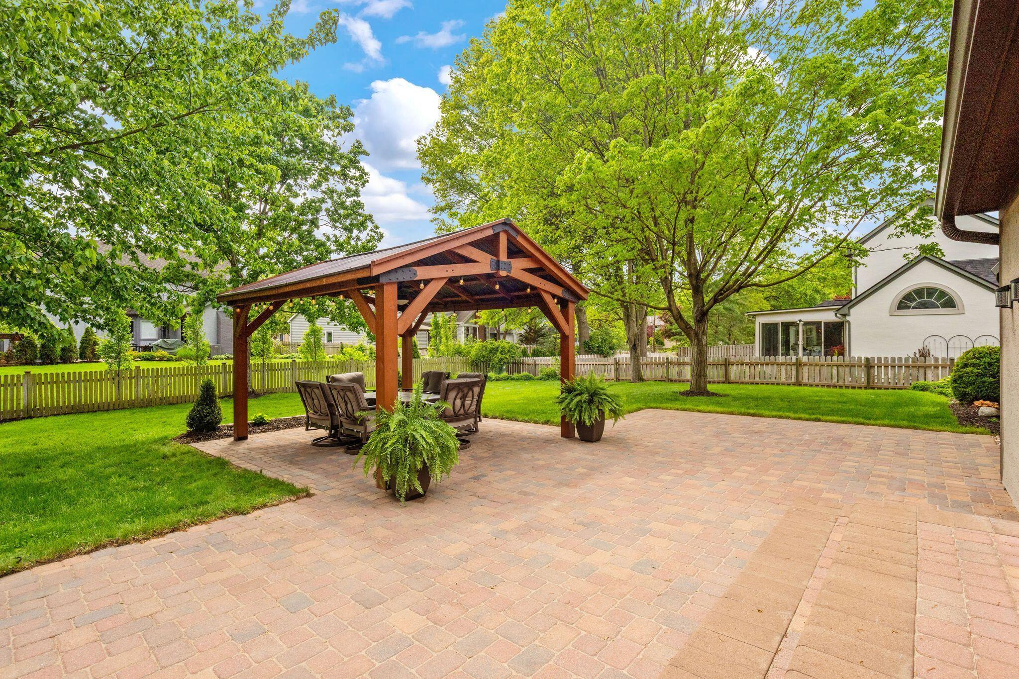 1067 Weatherwood Court