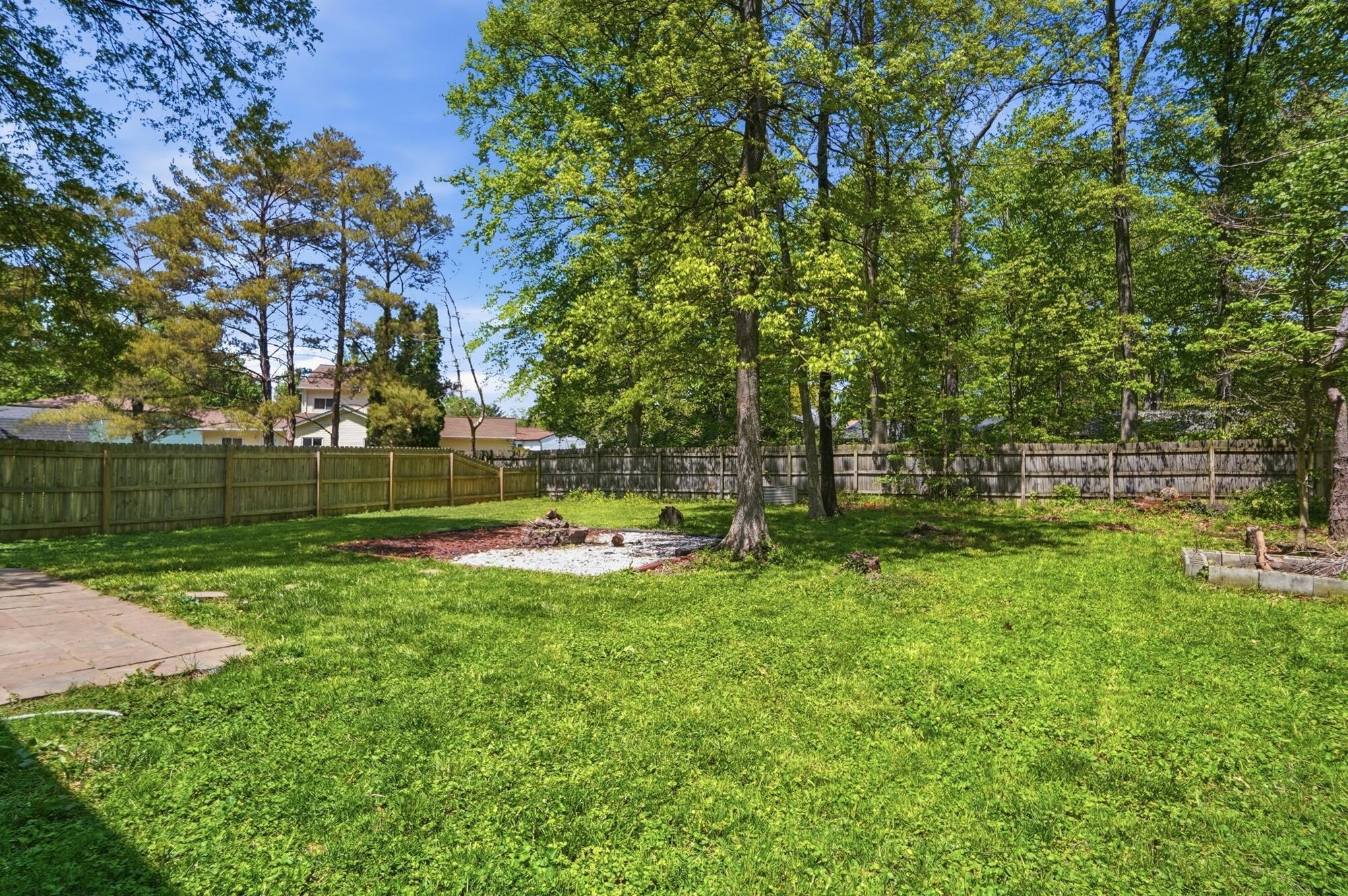 2896 Chimney Point Drive