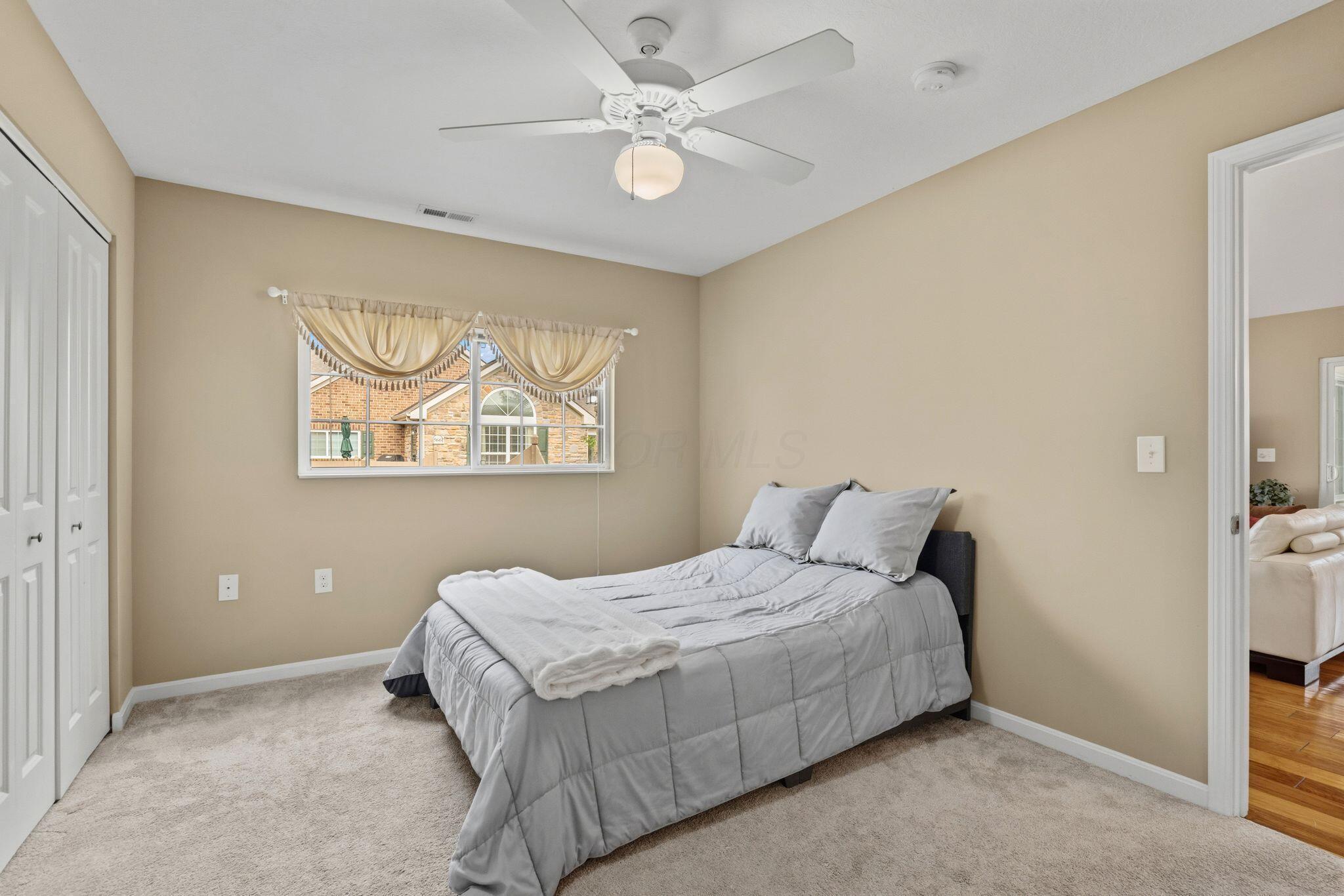 5673 White Goose Road, 12
