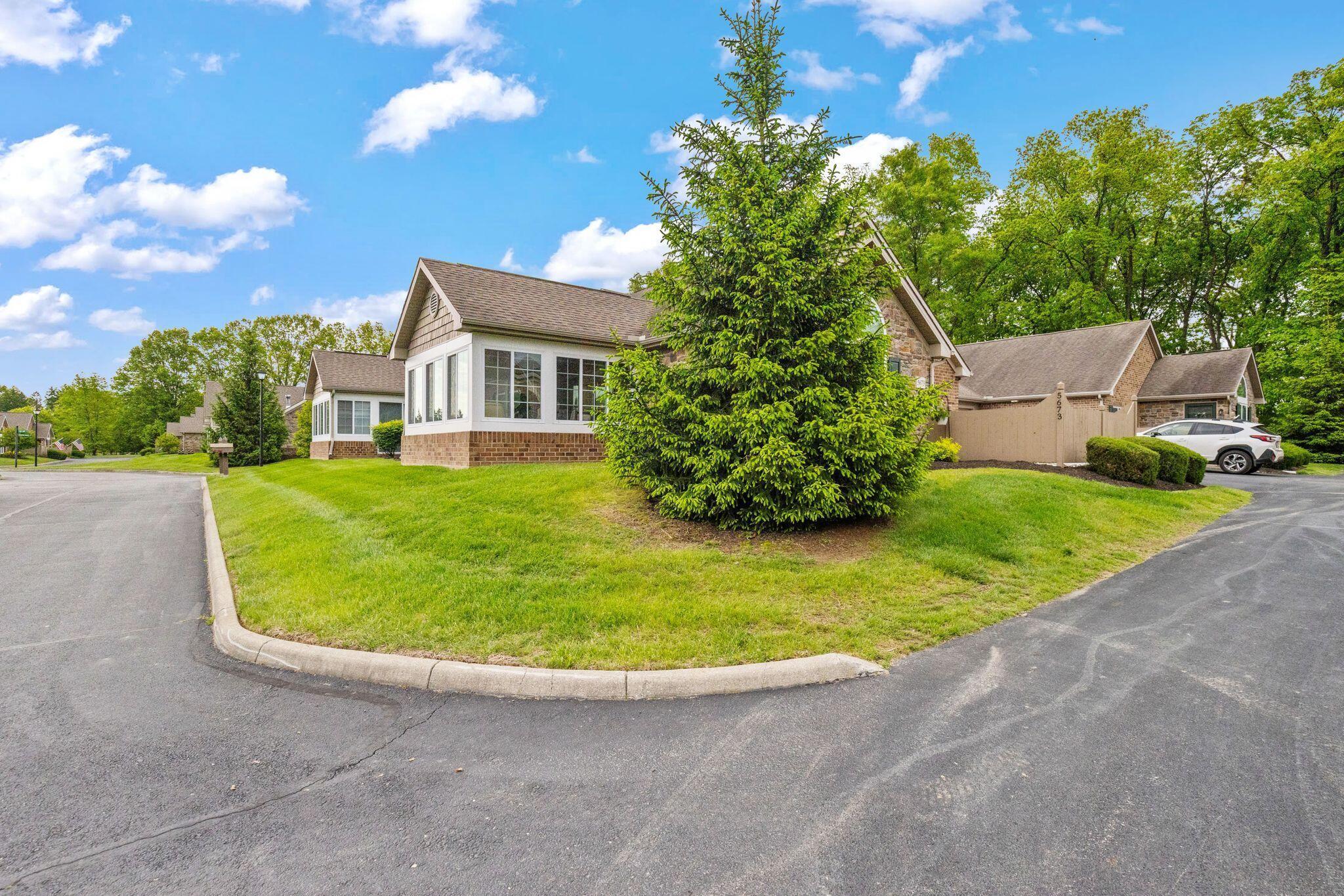 5673 White Goose Road, 12