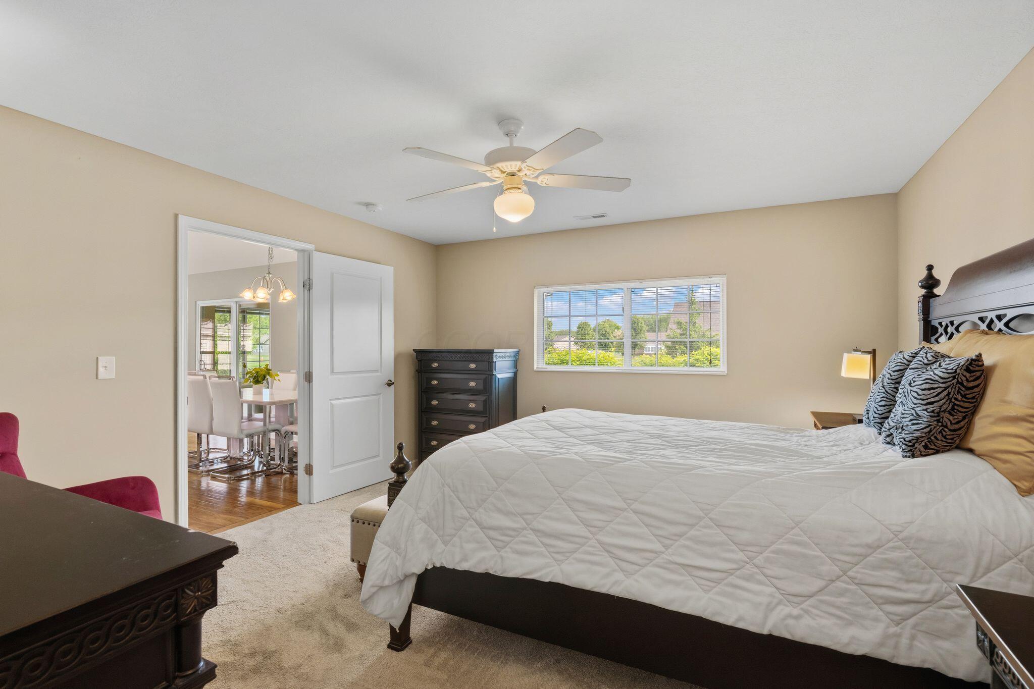 5673 White Goose Road, 12