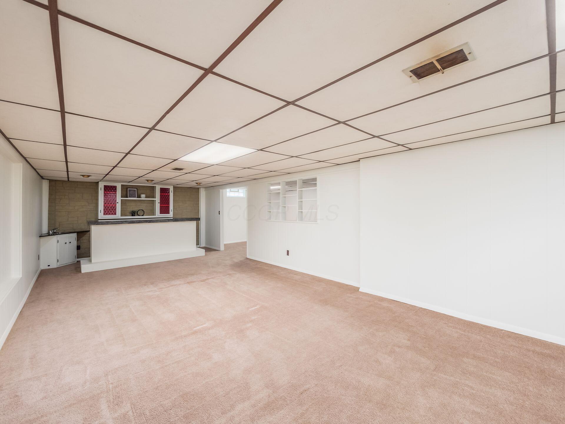 5675 Grove City Road
