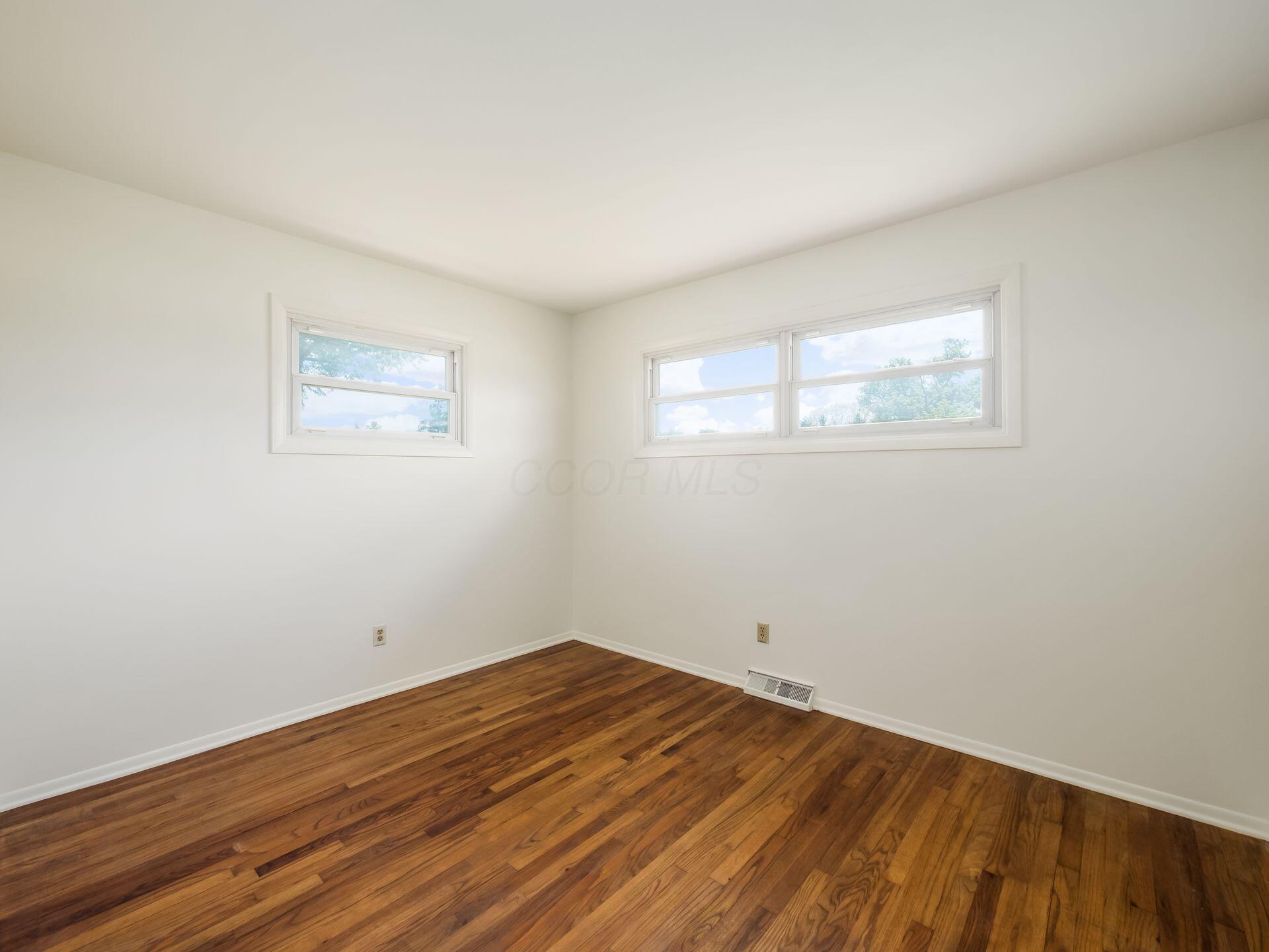 5675 Grove City Road