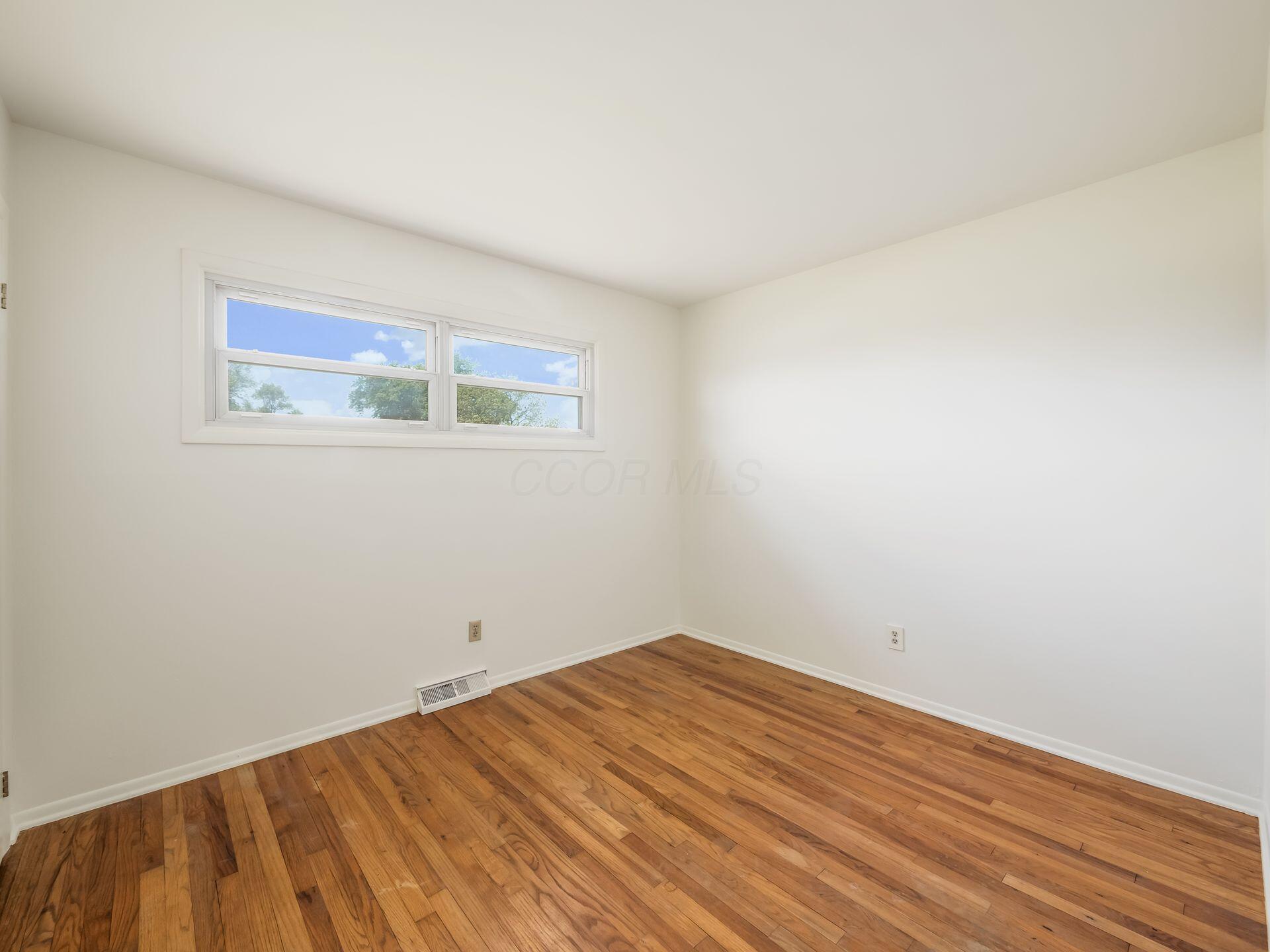 5675 Grove City Road