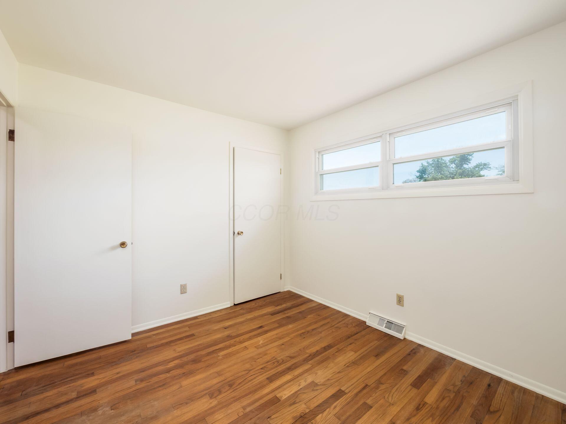 5675 Grove City Road