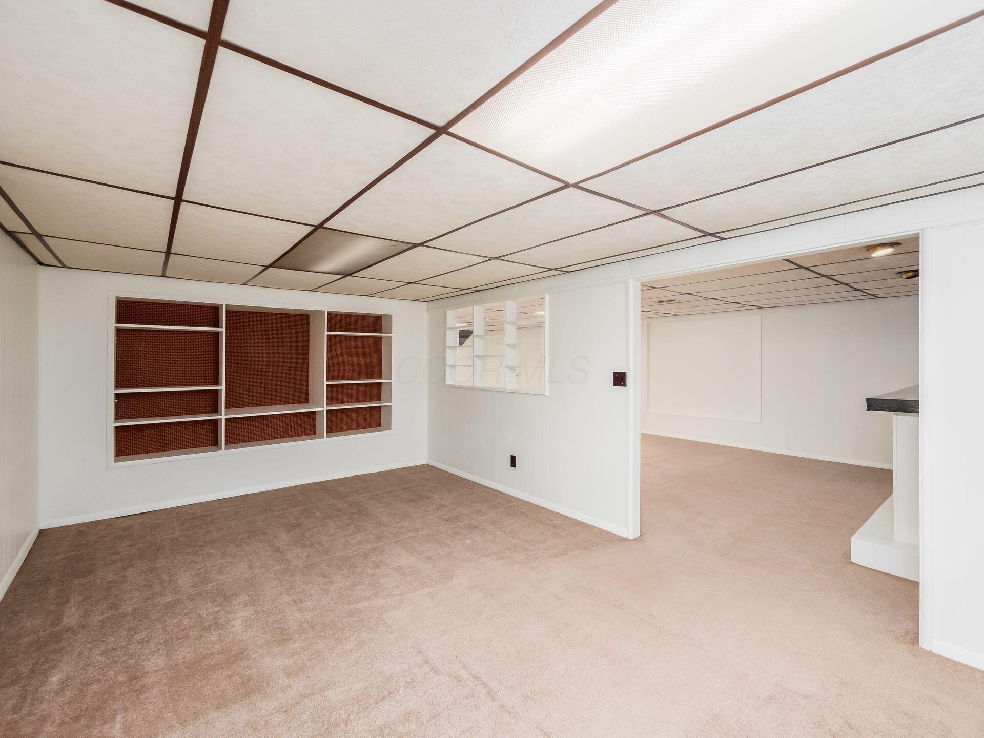 5675 Grove City Road