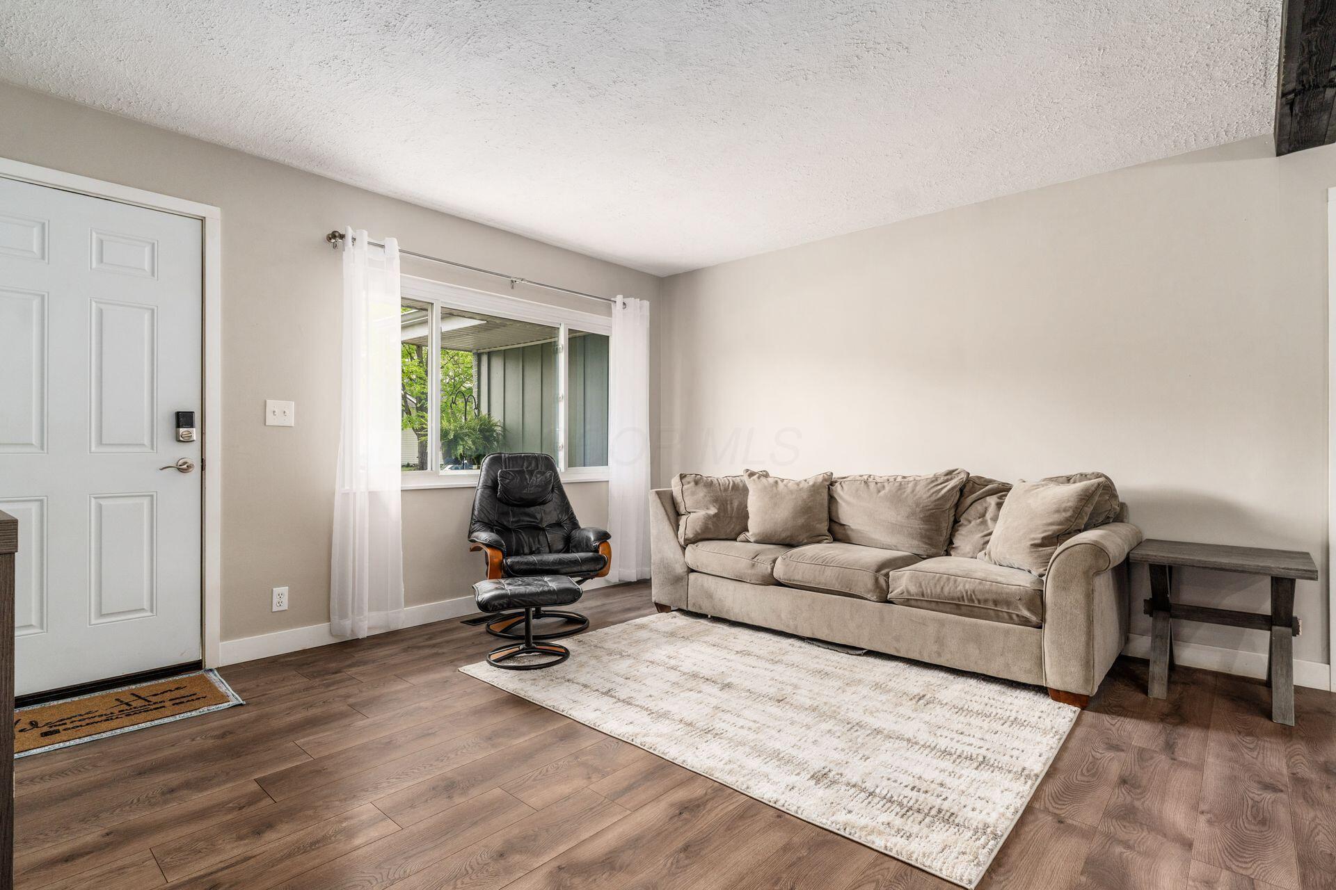 332 Baroness Way