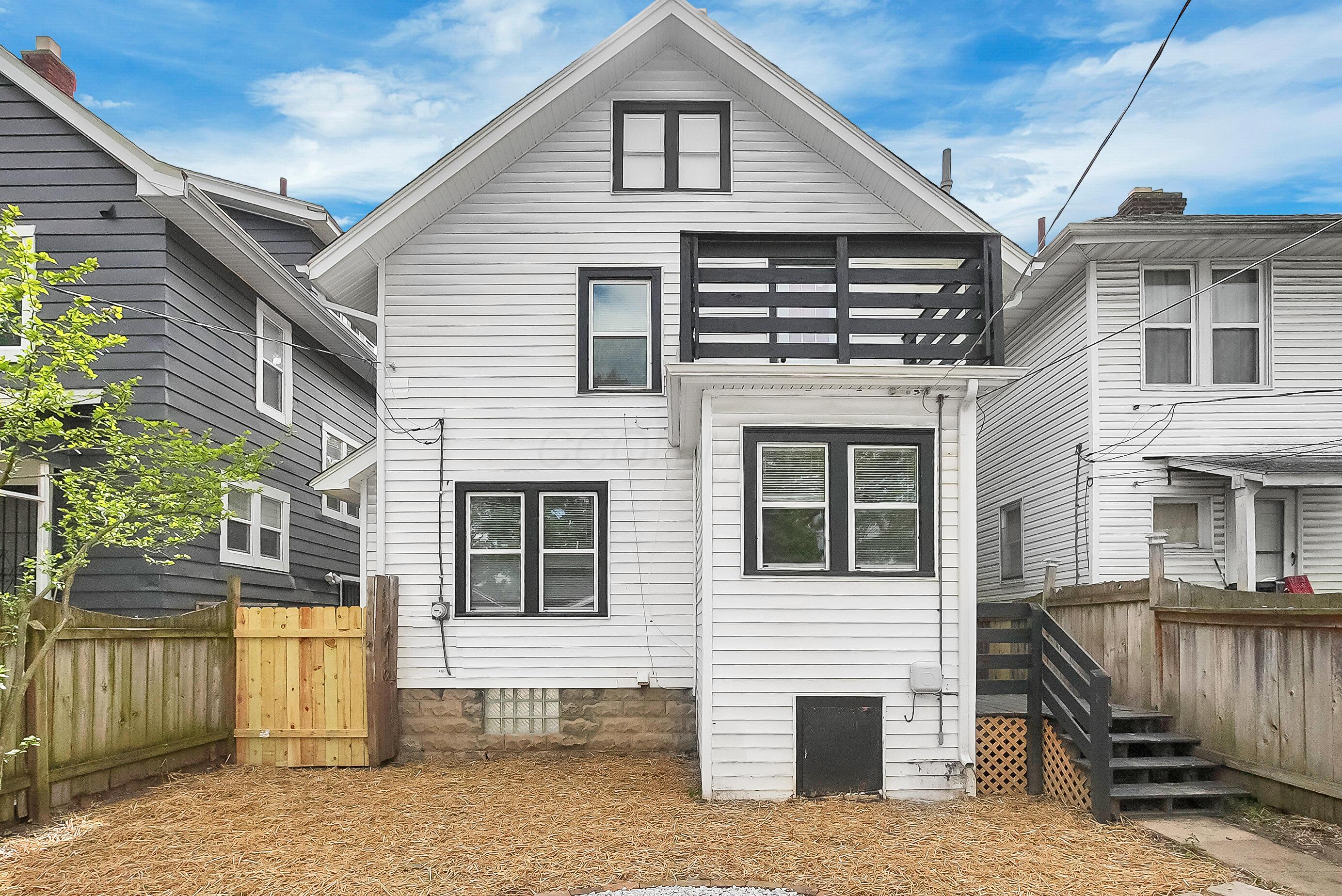 128 N Ogden Avenue