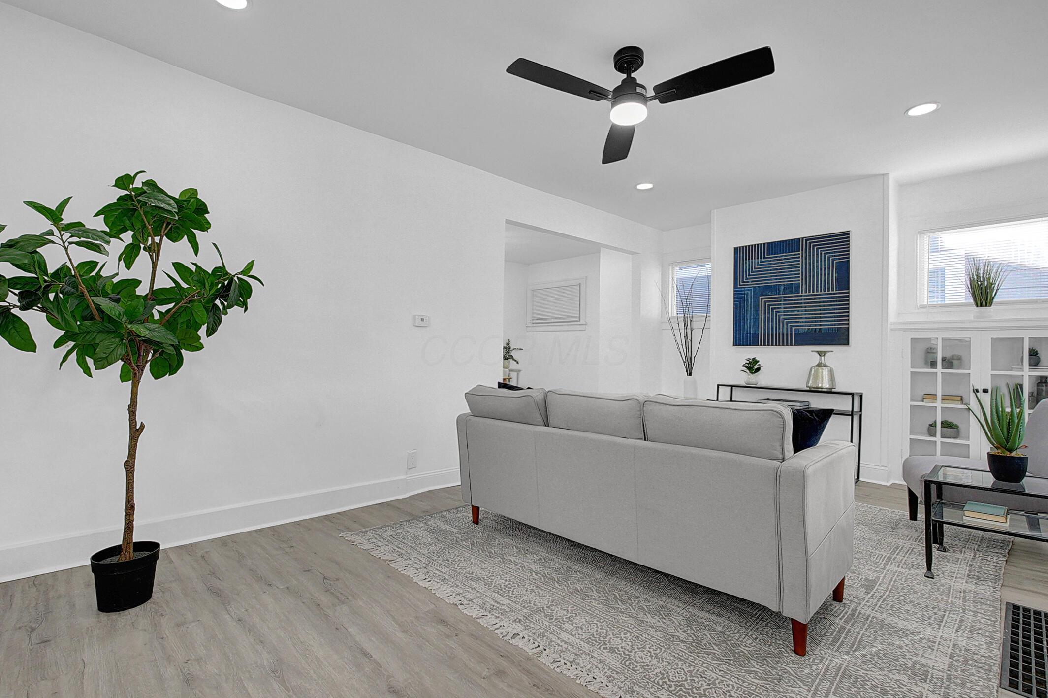 128 N Ogden Avenue