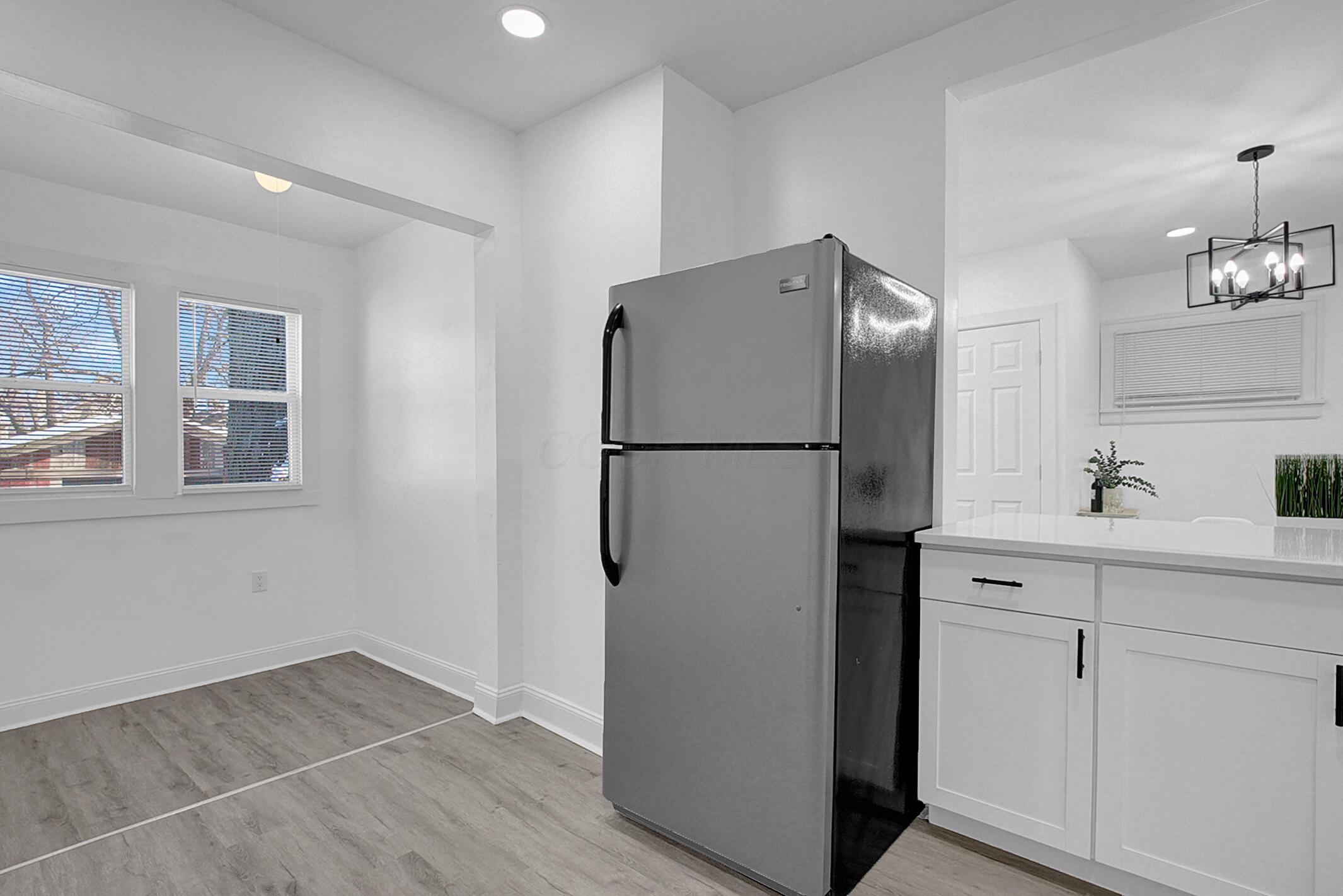 128 N Ogden Avenue