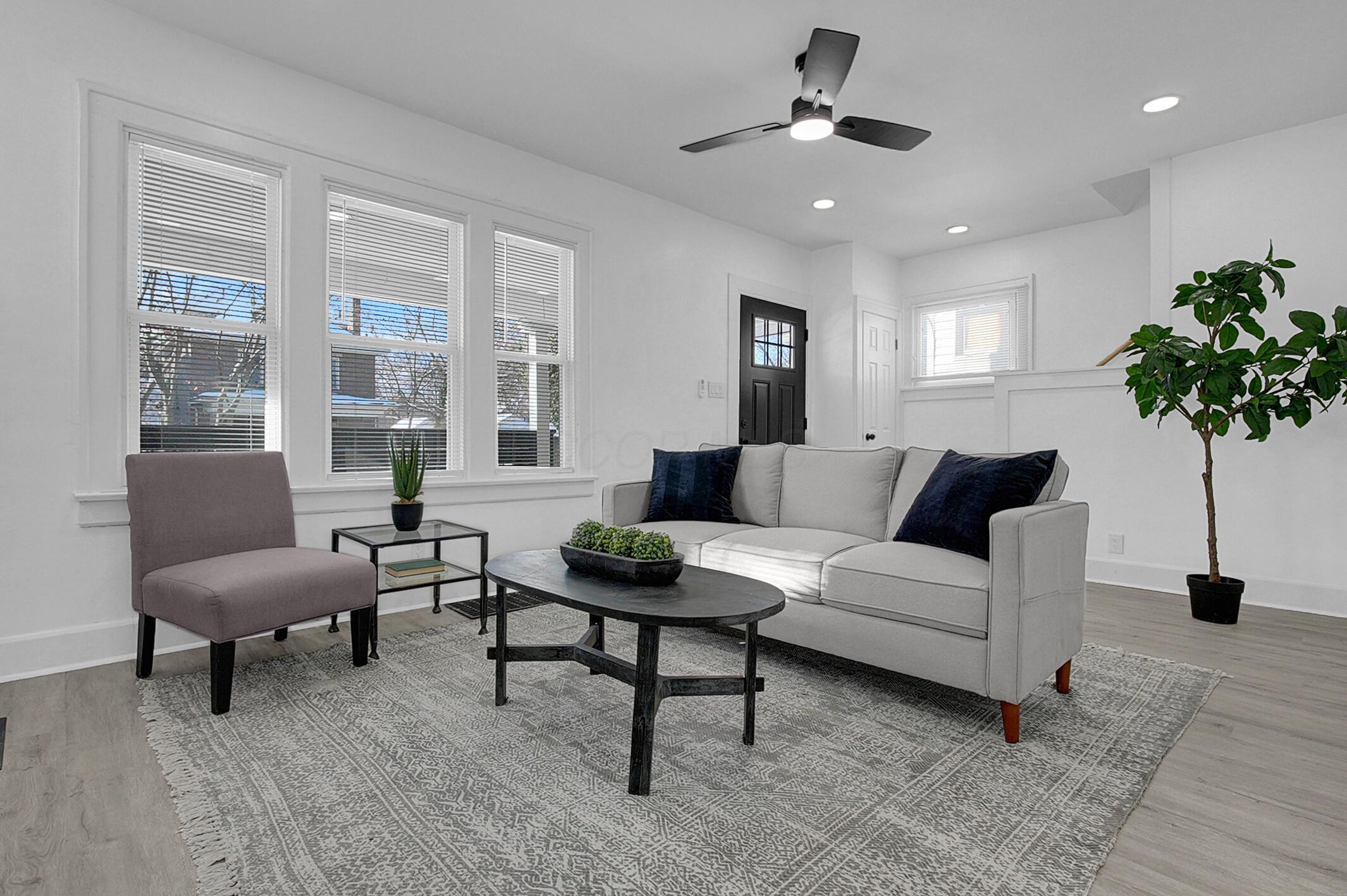 128 N Ogden Avenue