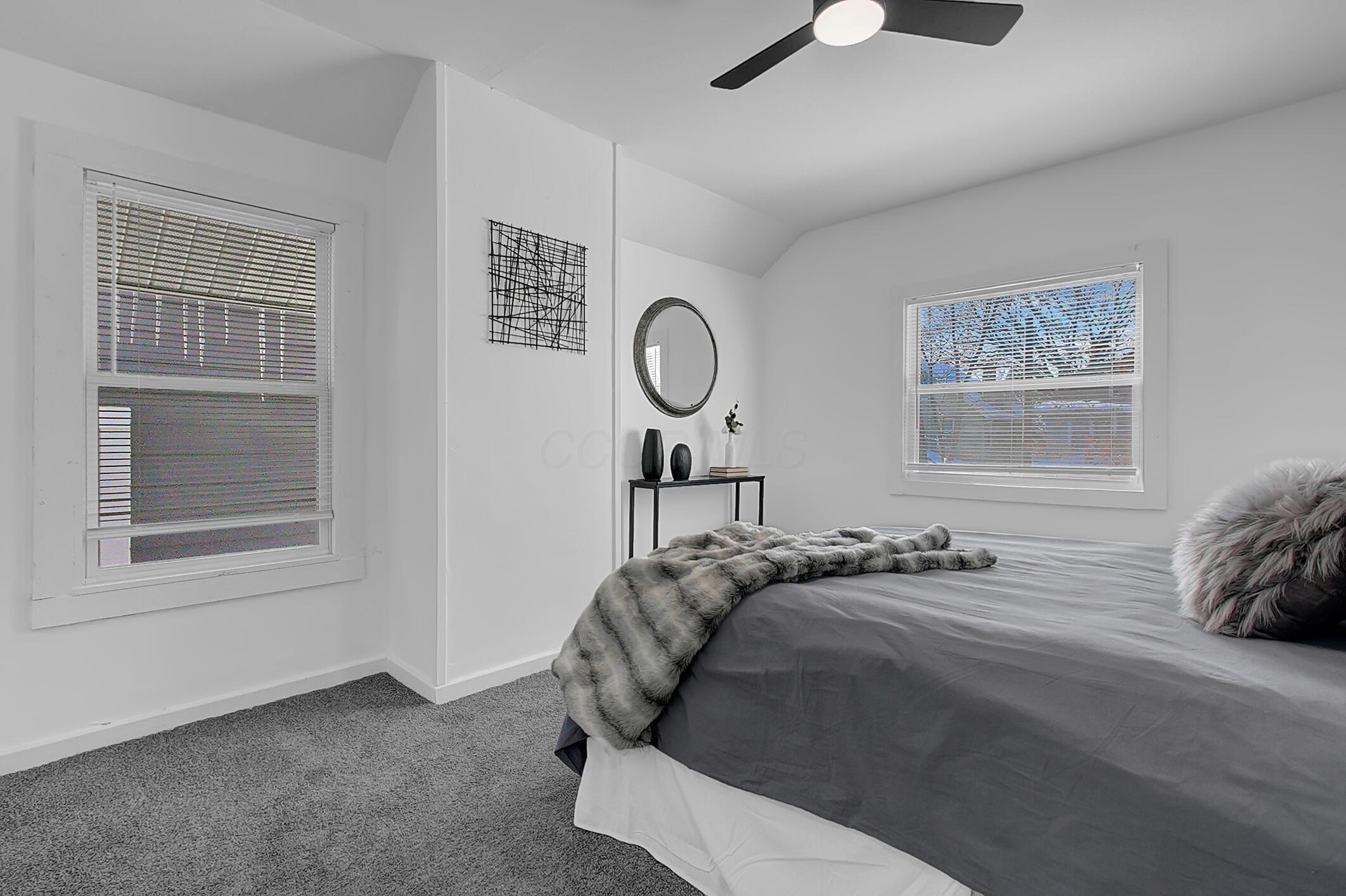 128 N Ogden Avenue