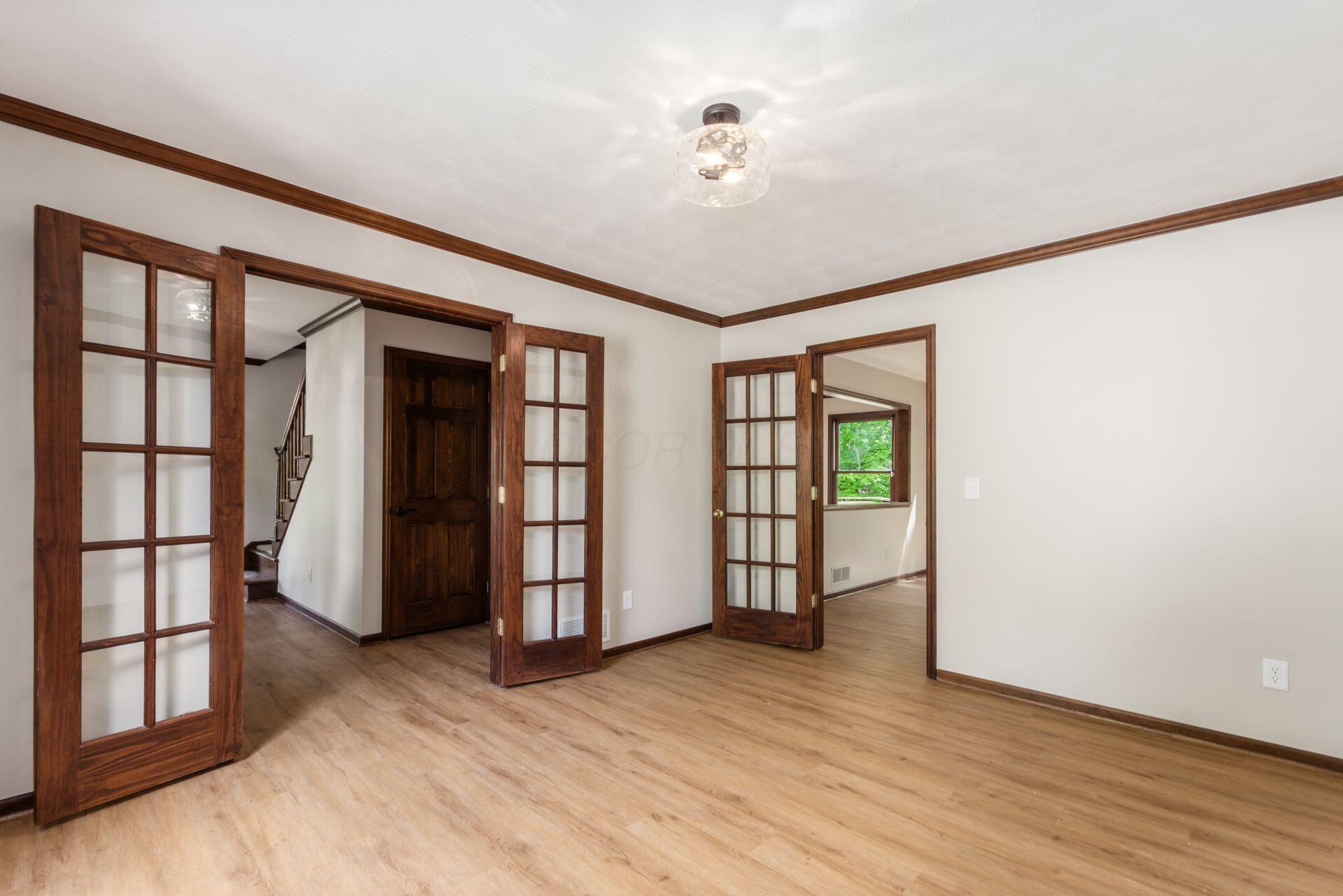288 Bruce Court
