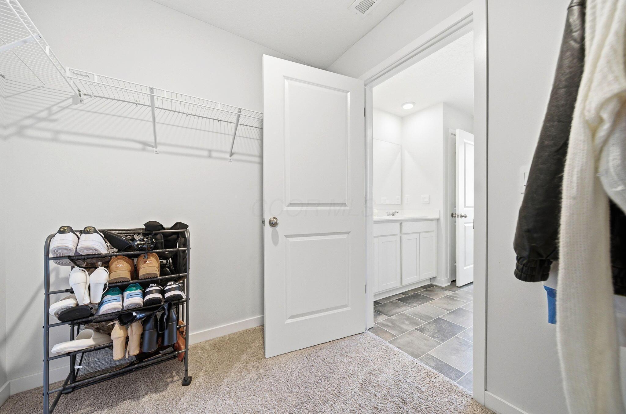 3057 Lamptonridge Drive