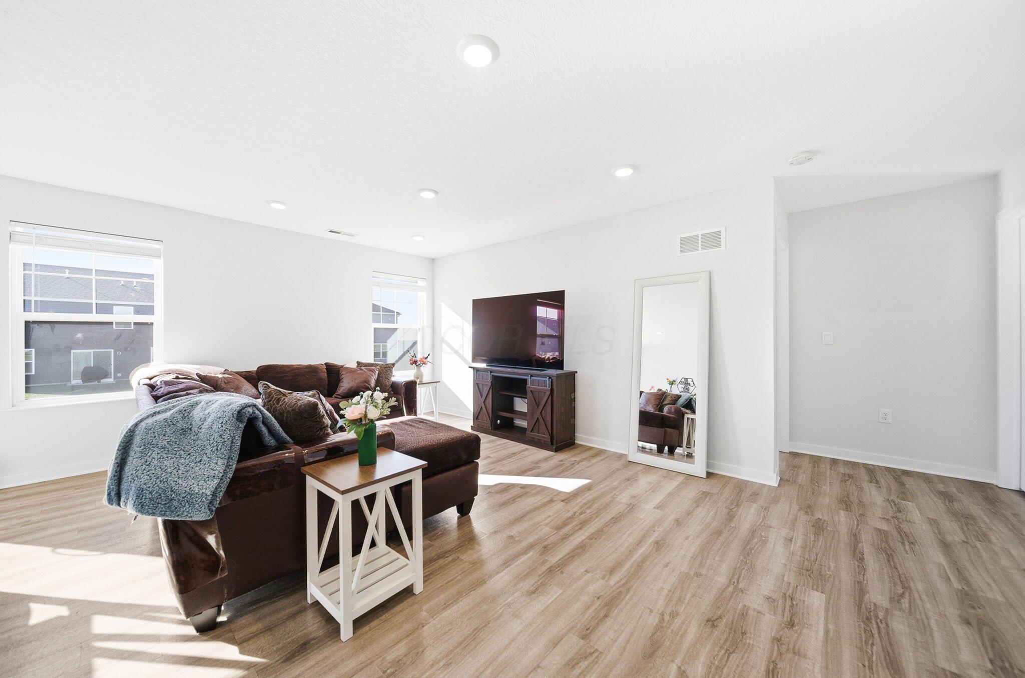 3057 Lamptonridge Drive