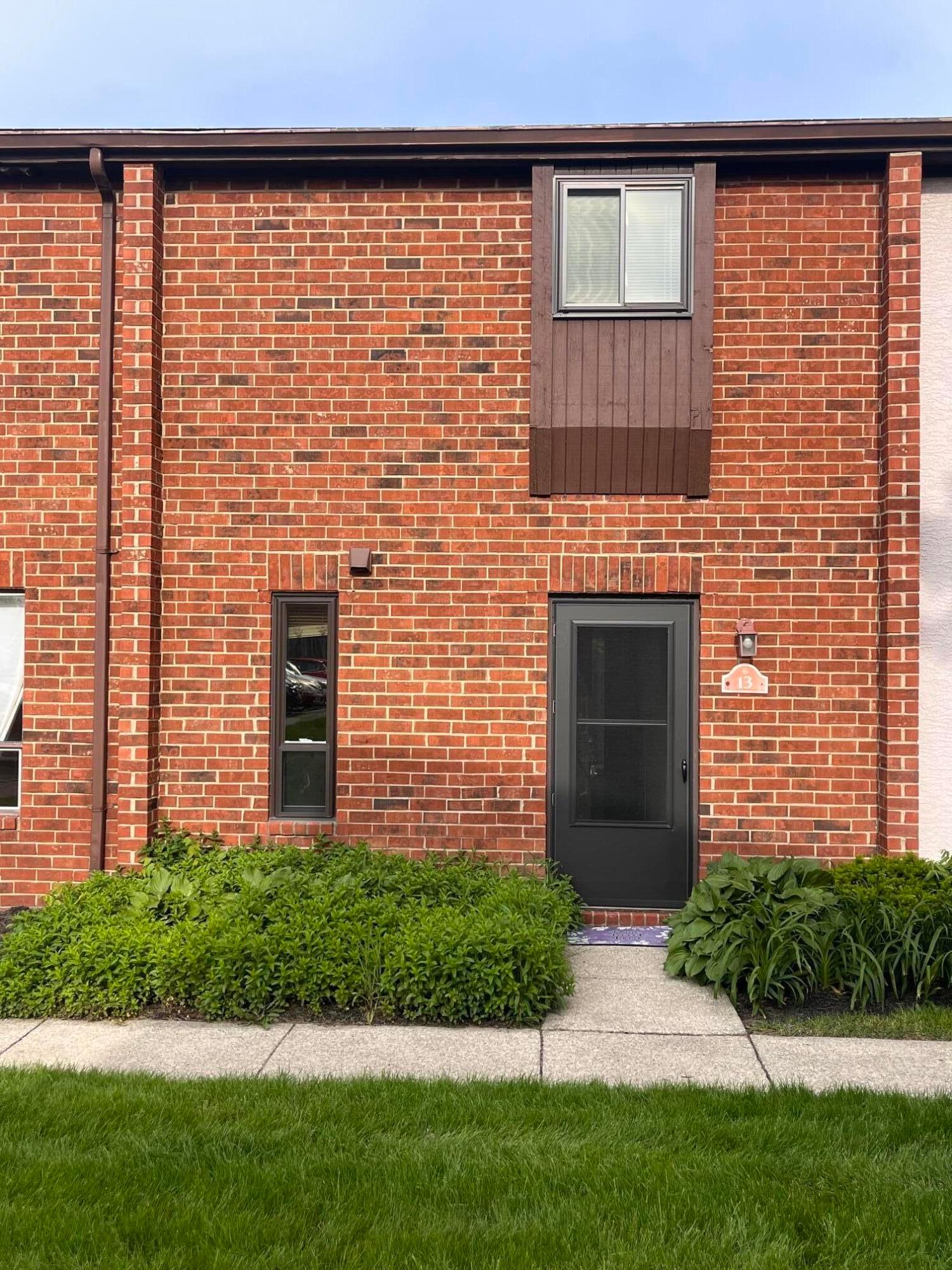 13 King Arthur Boulevard, 13