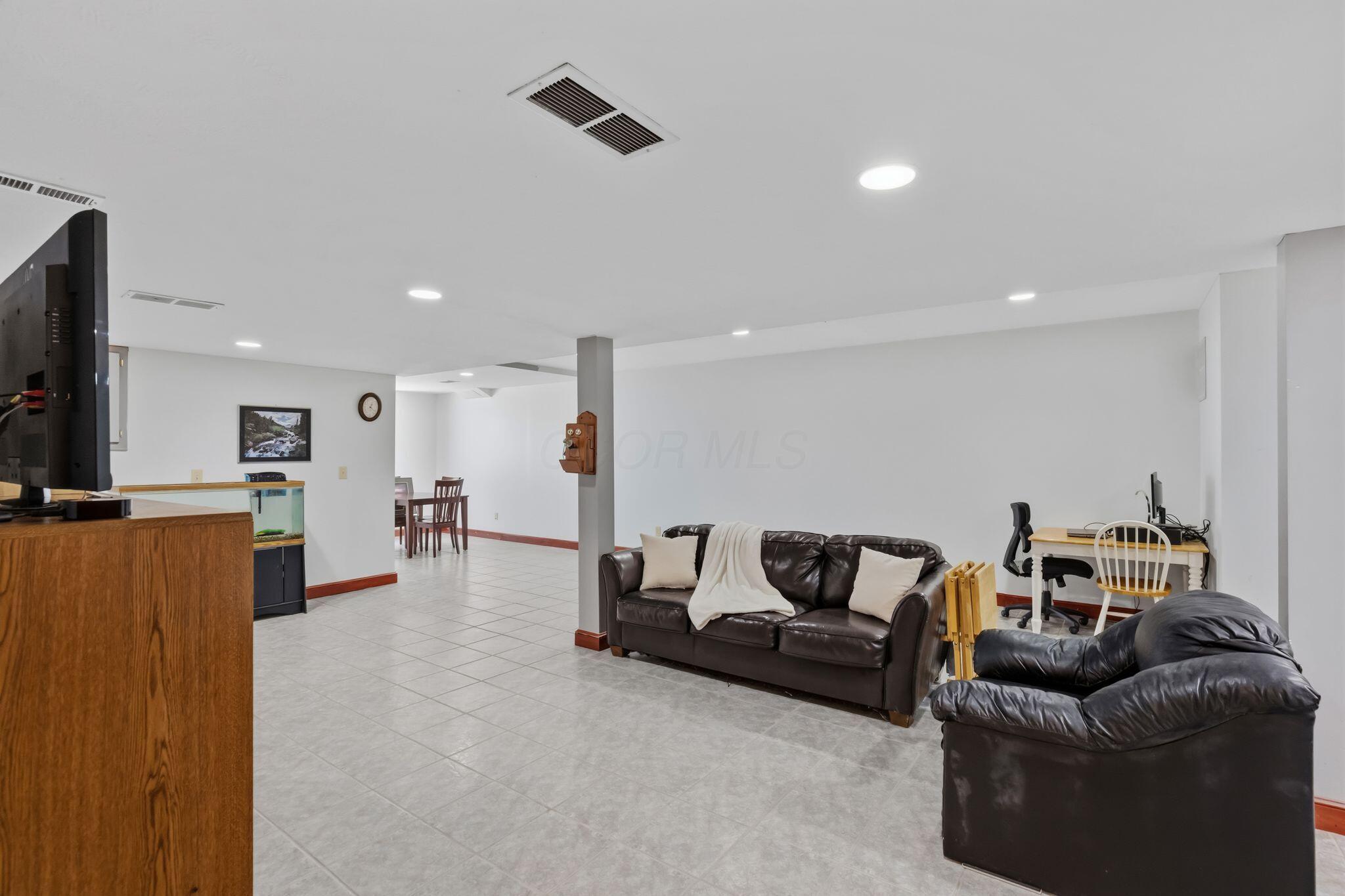 4060 Berrywood Drive