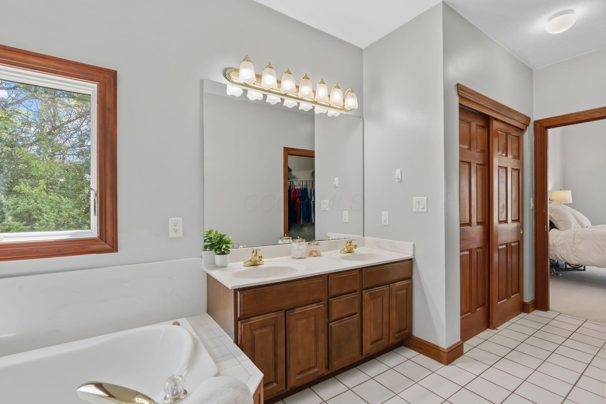 4060 Berrywood Drive