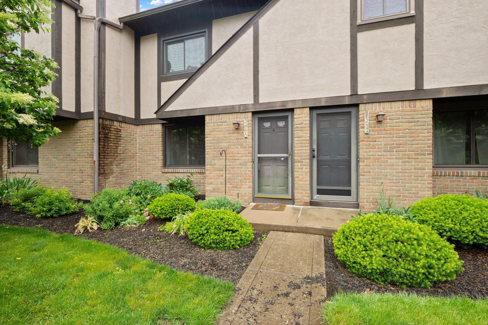 5385 Shannon Lane, 85