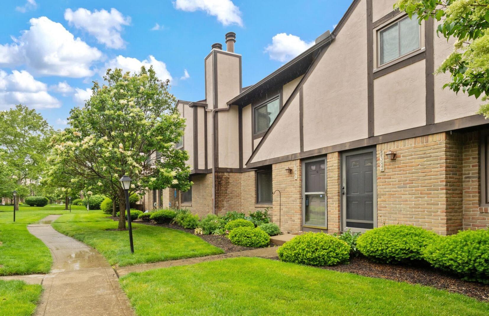 5385 Shannon Lane, 85