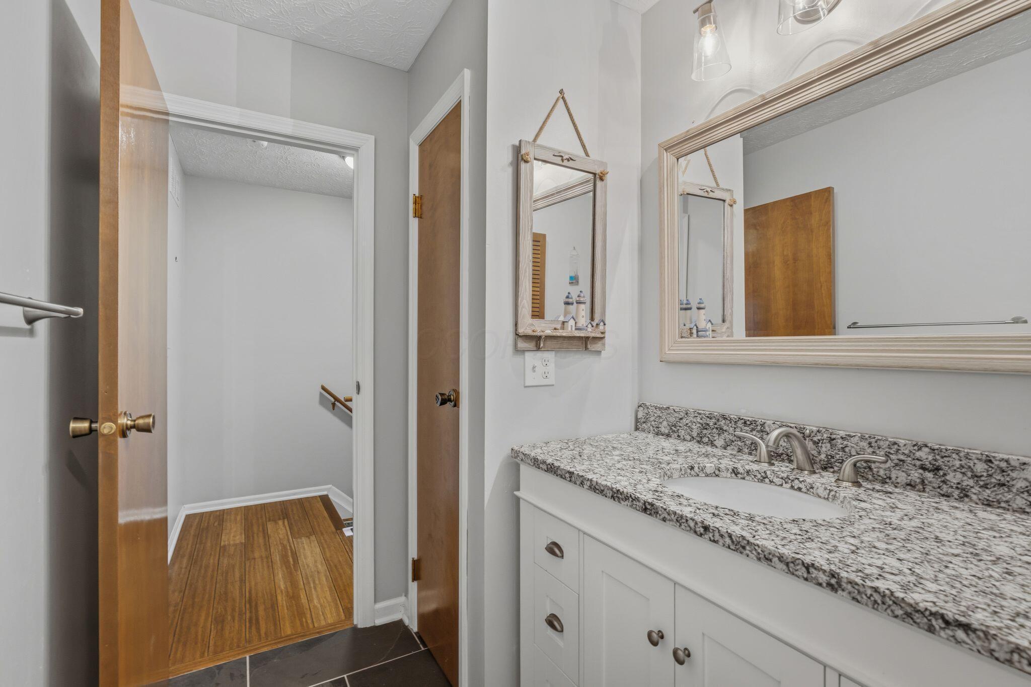 5385 Shannon Lane, 85