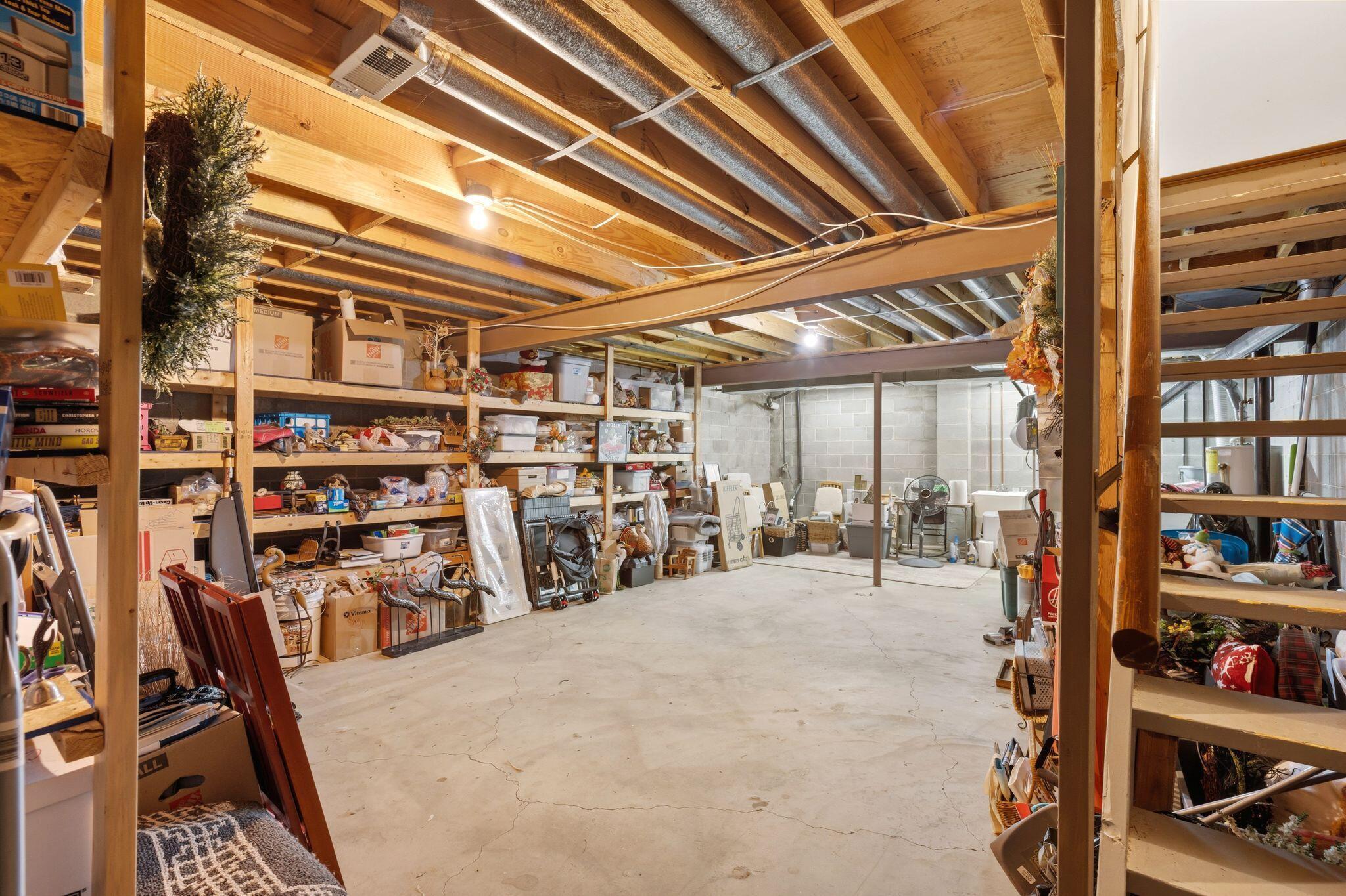 5385 Shannon Lane, 85