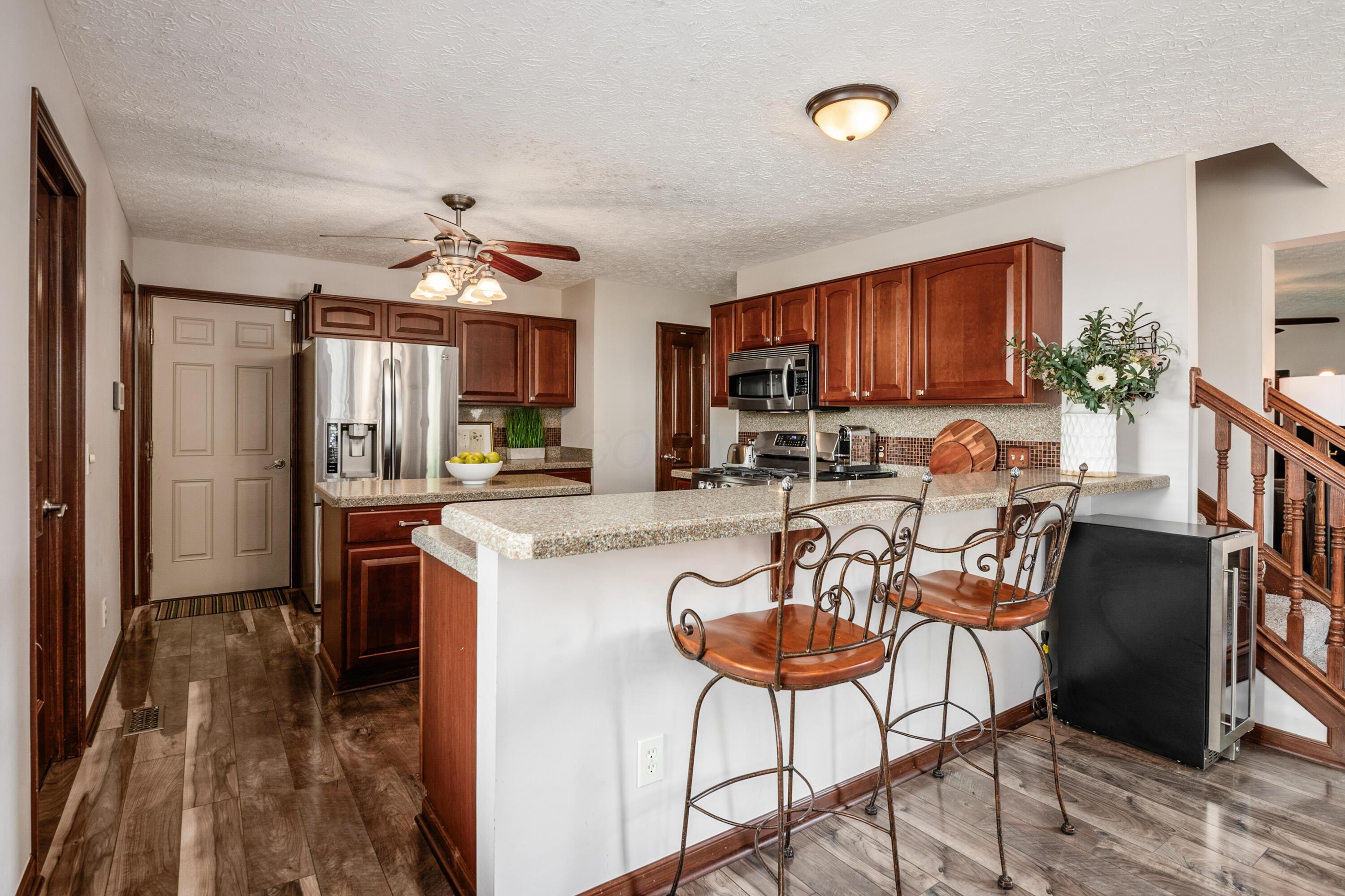 736 Sanville Drive