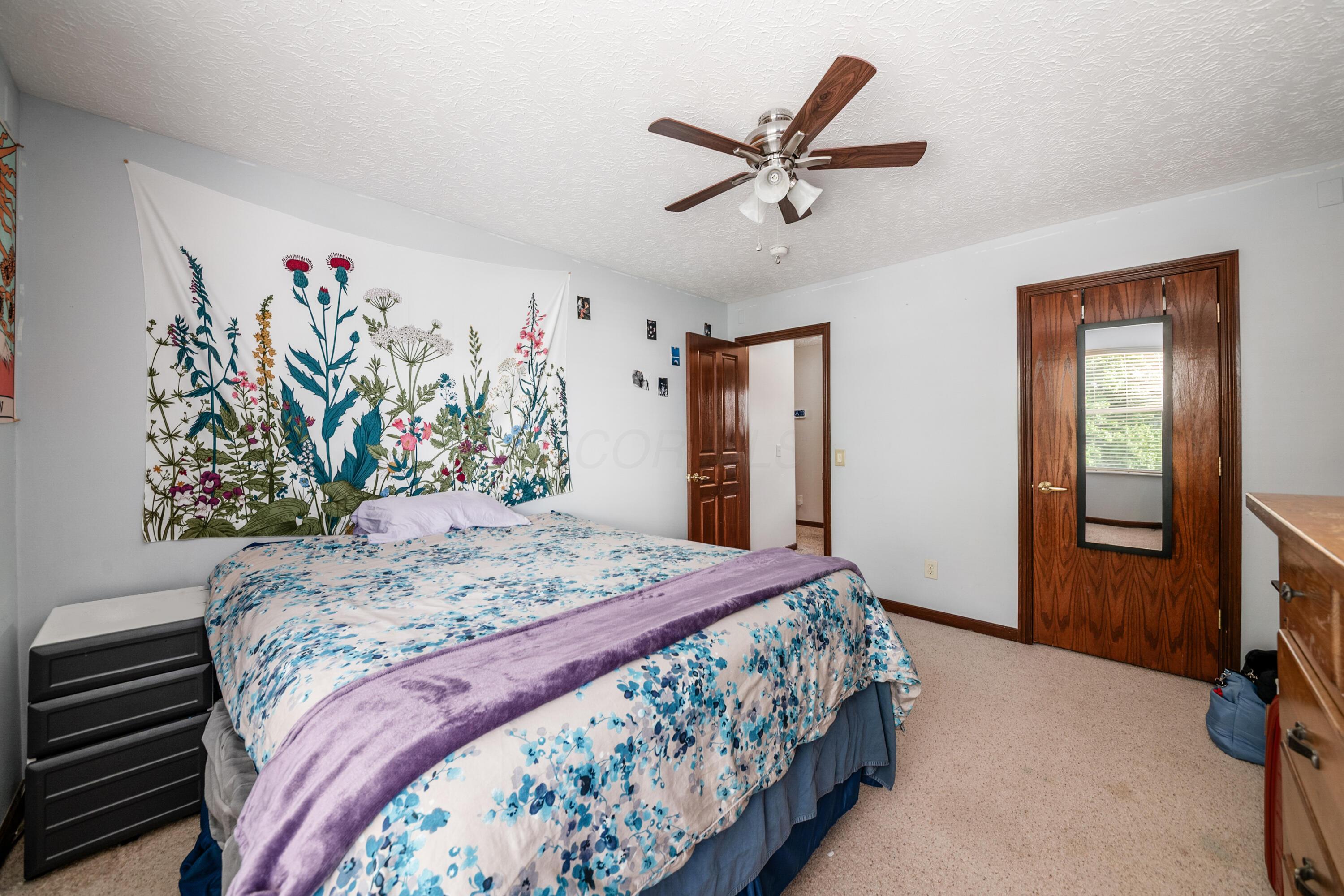 736 Sanville Drive